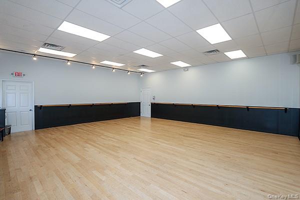 #16 photo, 68 Merrick Road, ナッソー郡 Lynbrook , NY 11563