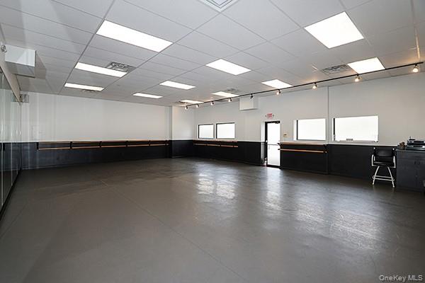 #19 photo, 68 Merrick Road, ナッソー郡 Lynbrook , NY 11563