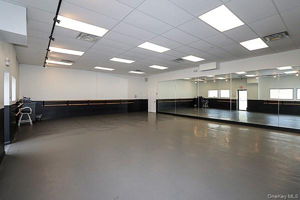 #20 photo, 68 Merrick Road, ナッソー郡 Lynbrook , NY 11563