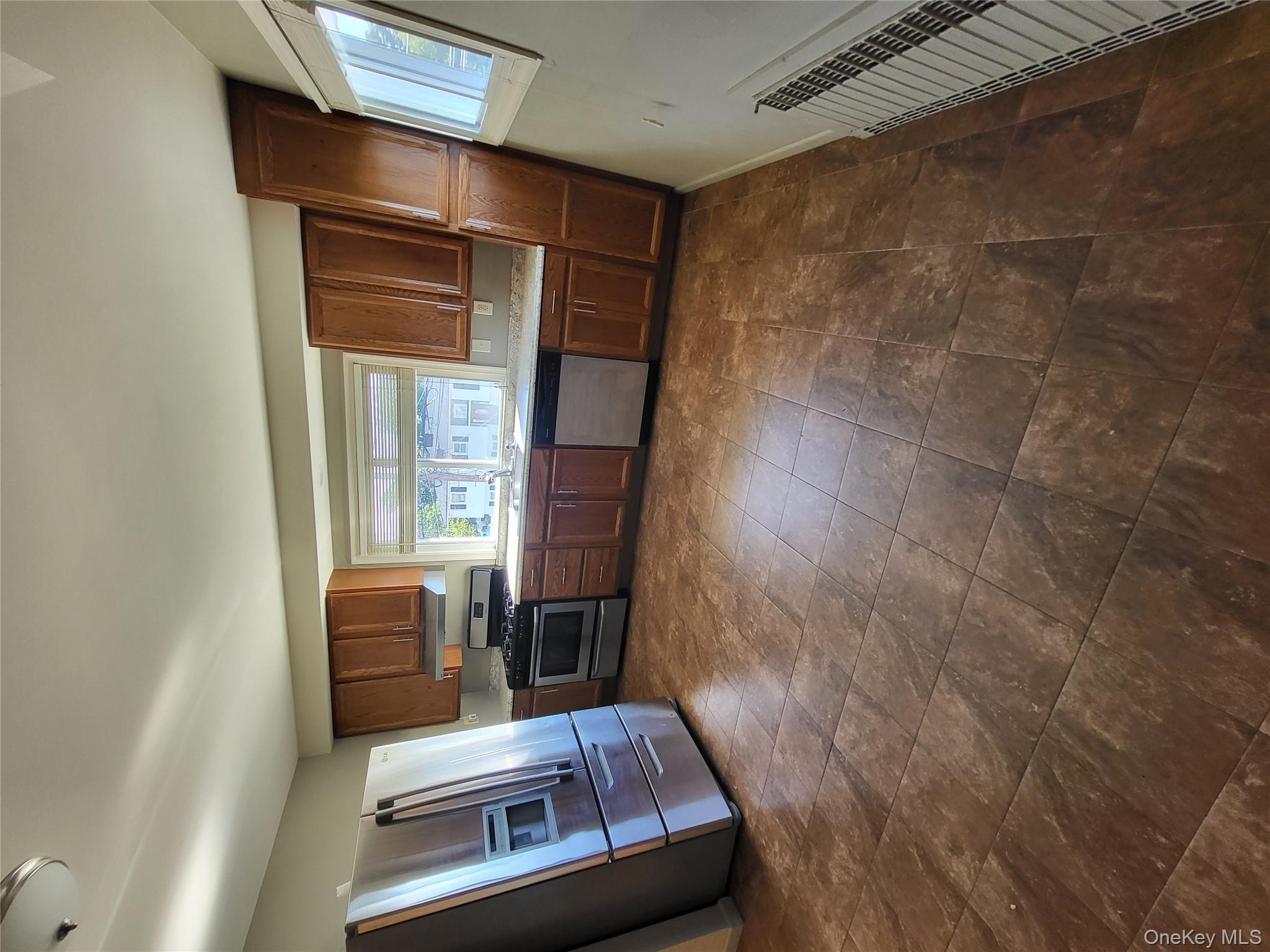 #4 photo, West Babylon, West Babylon , NY 11704