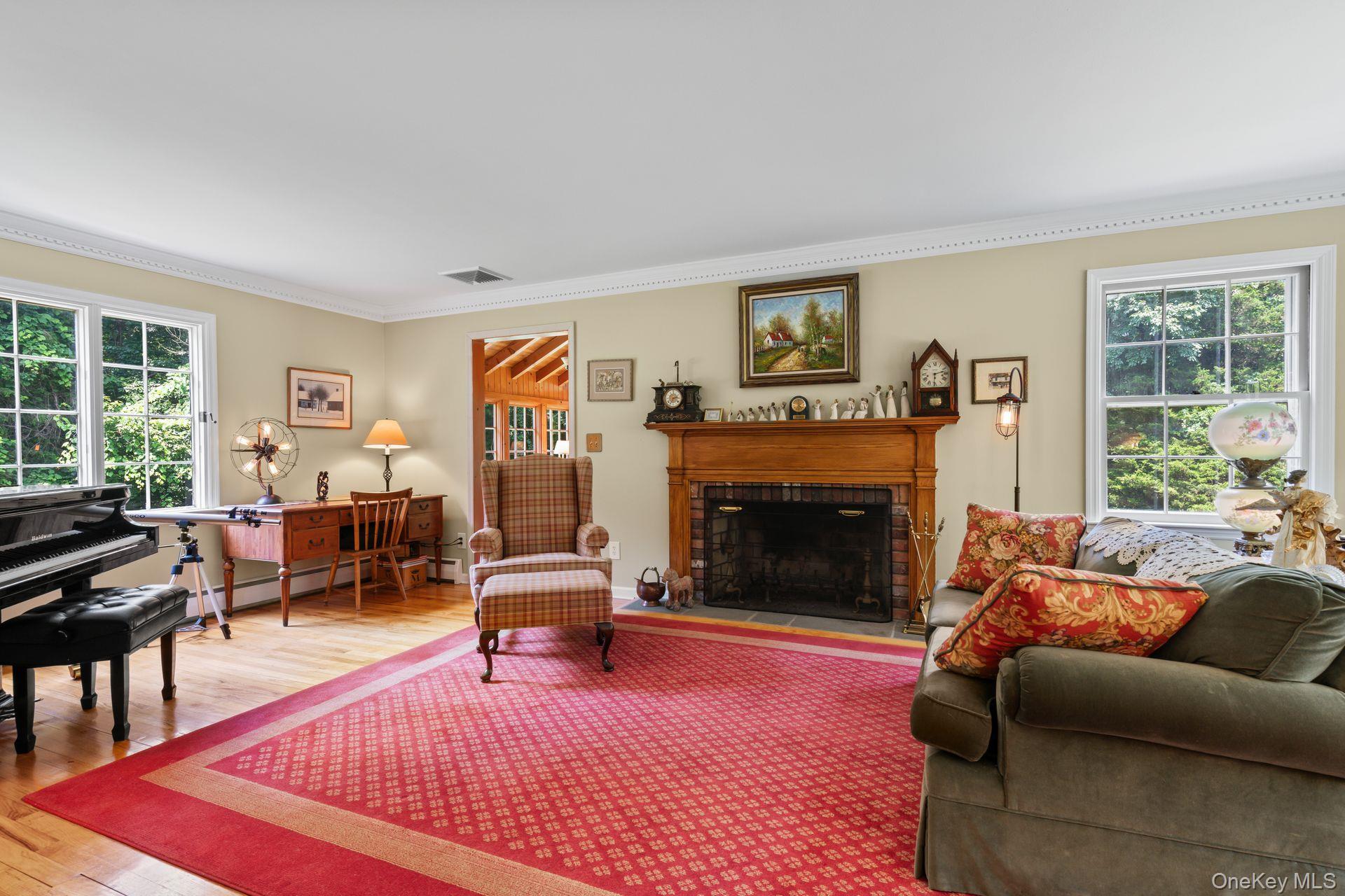 #11 photo, 4 Pippin Lane, Lloyd Harbor , NY 11743