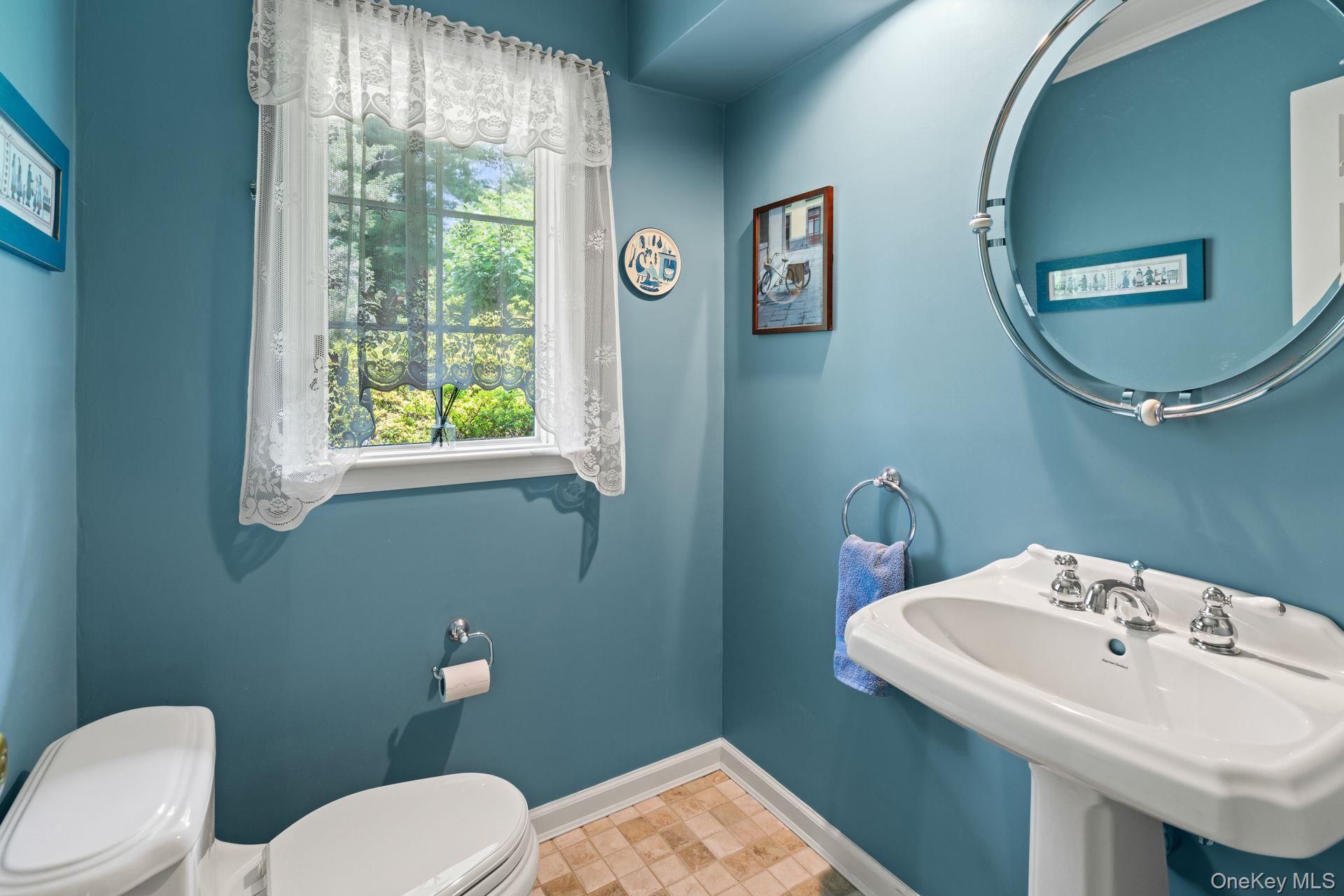 #17 photo, 4 Pippin Lane, Lloyd Harbor , NY 11743