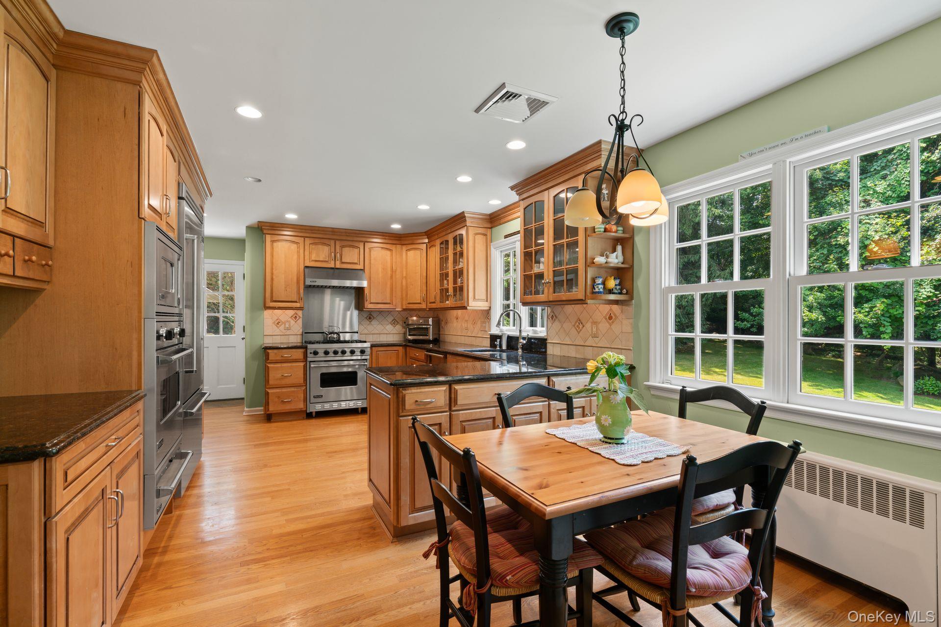 #7 photo, 4 Pippin Lane, Lloyd Harbor , NY 11743