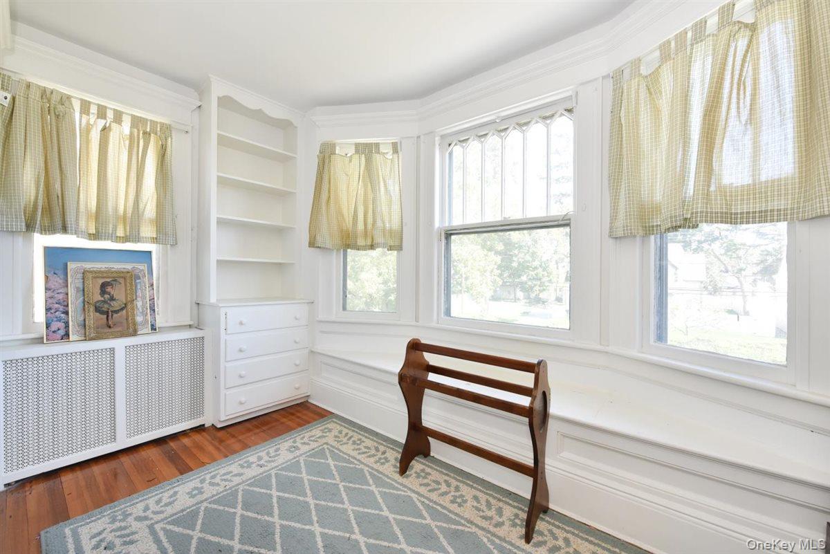 #19 photo, 101 Wallace Street, Freeport , NY 11520