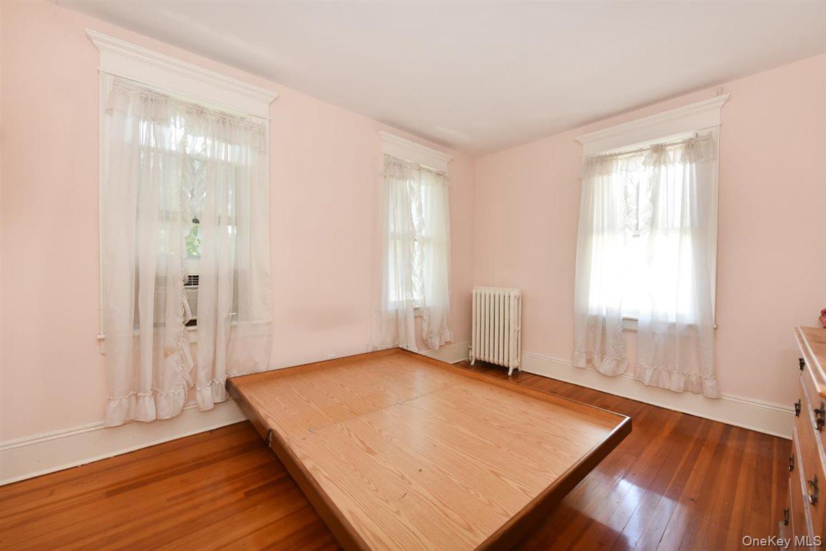 #20 photo, 101 Wallace Street, Freeport , NY 11520