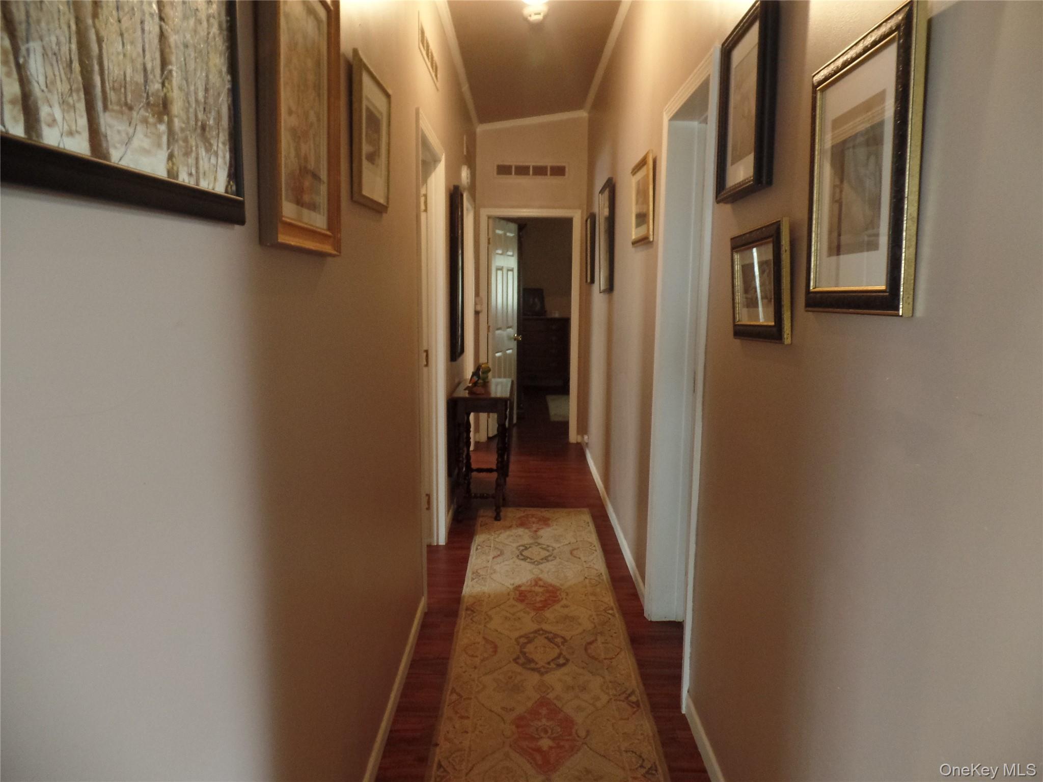 #17 photo, 87 Vero, Poughkeepsie , NY 12603