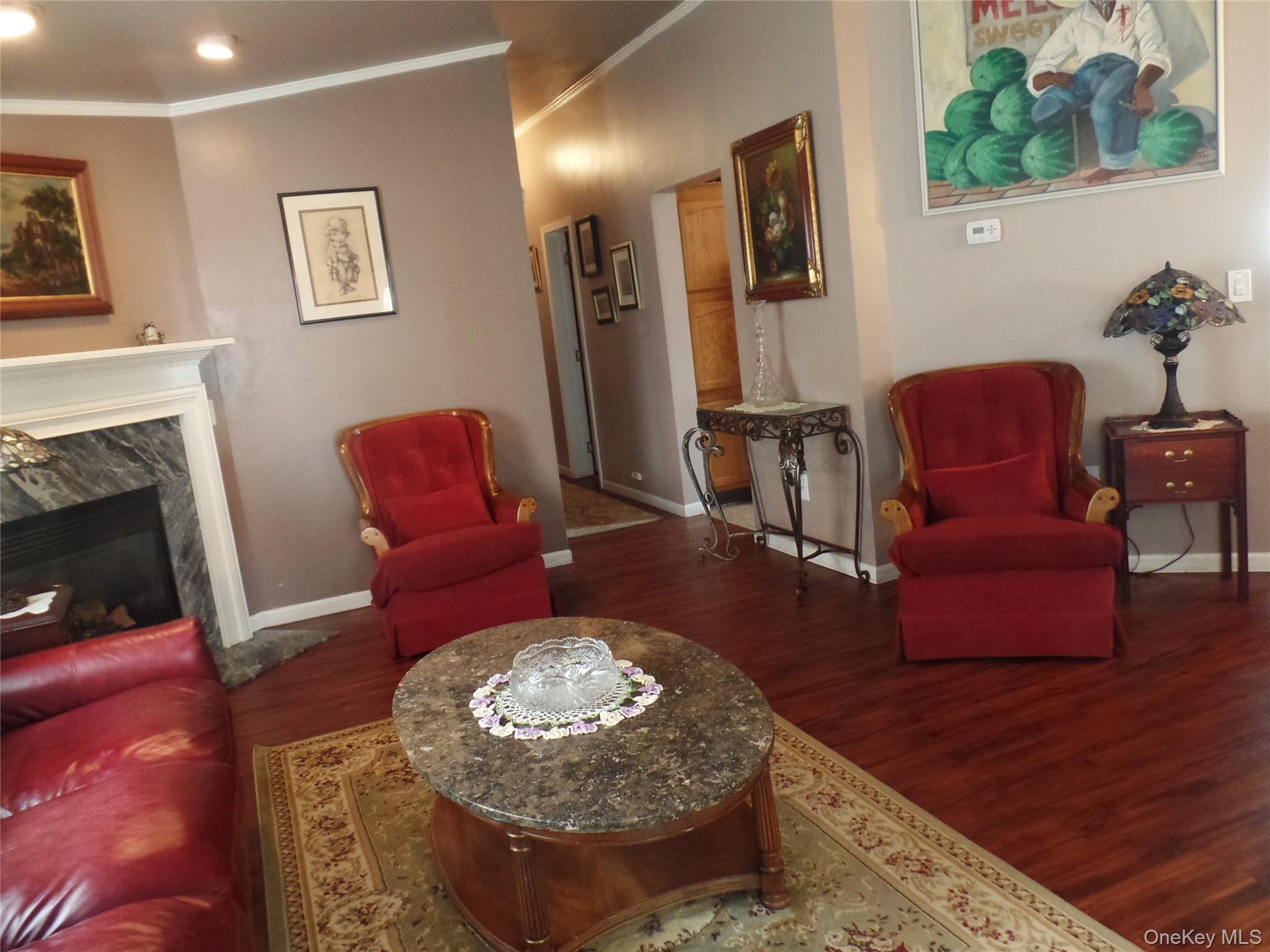 #4 photo, 87 Vero, Poughkeepsie , NY 12603