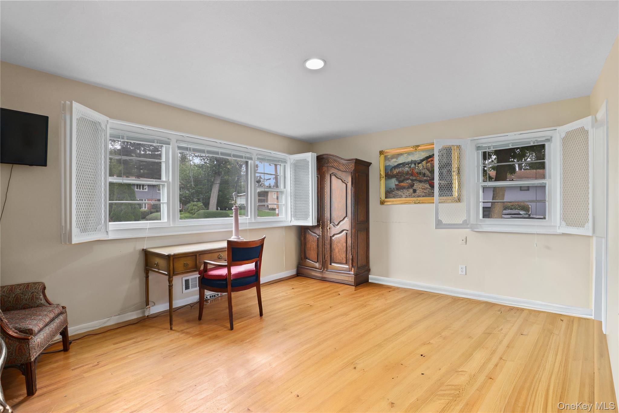 #17 photo, 2 Willa Way, Eastchester , NY 10709