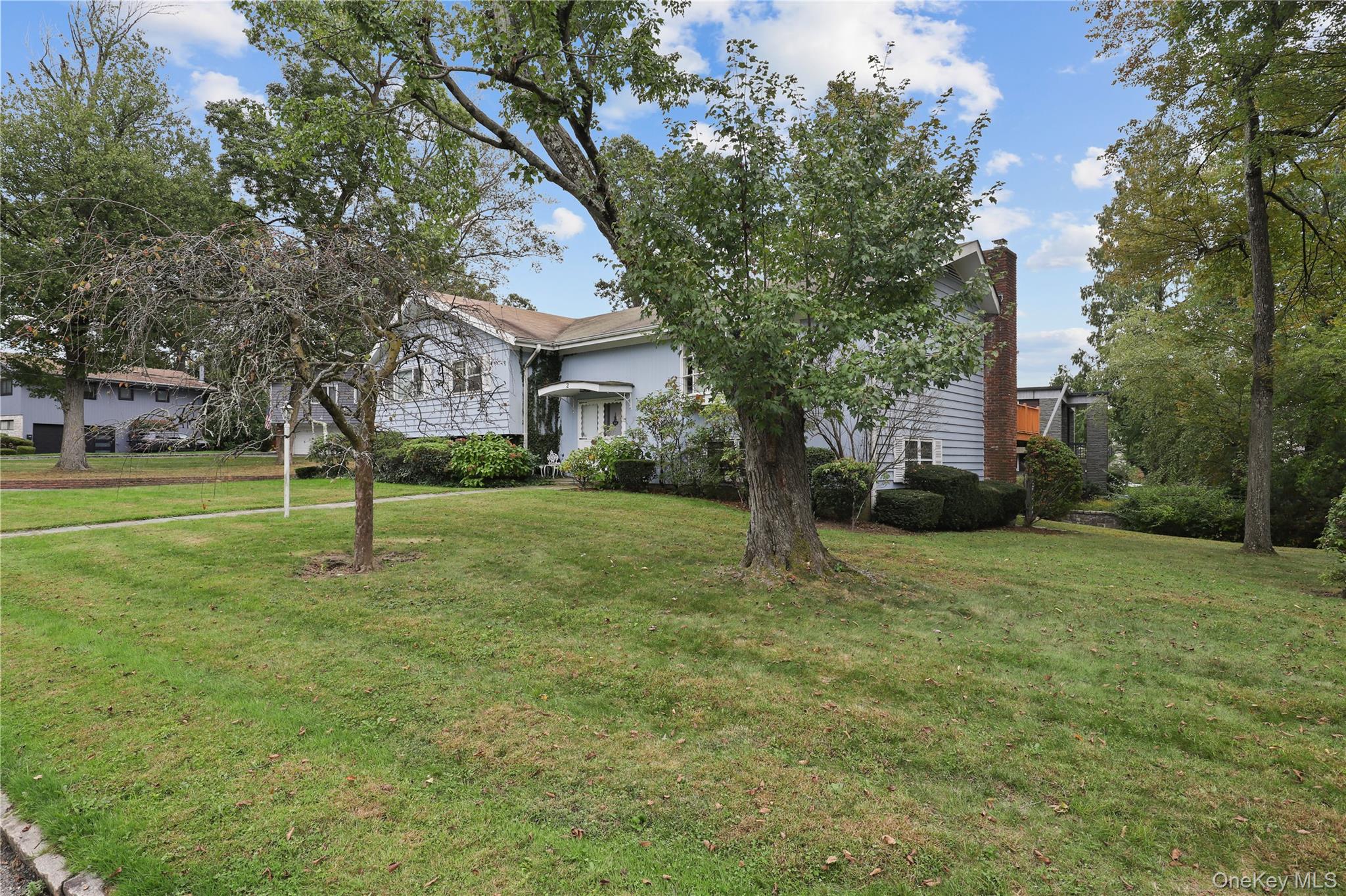 #3 photo, 2 Willa Way, Eastchester , NY 10709