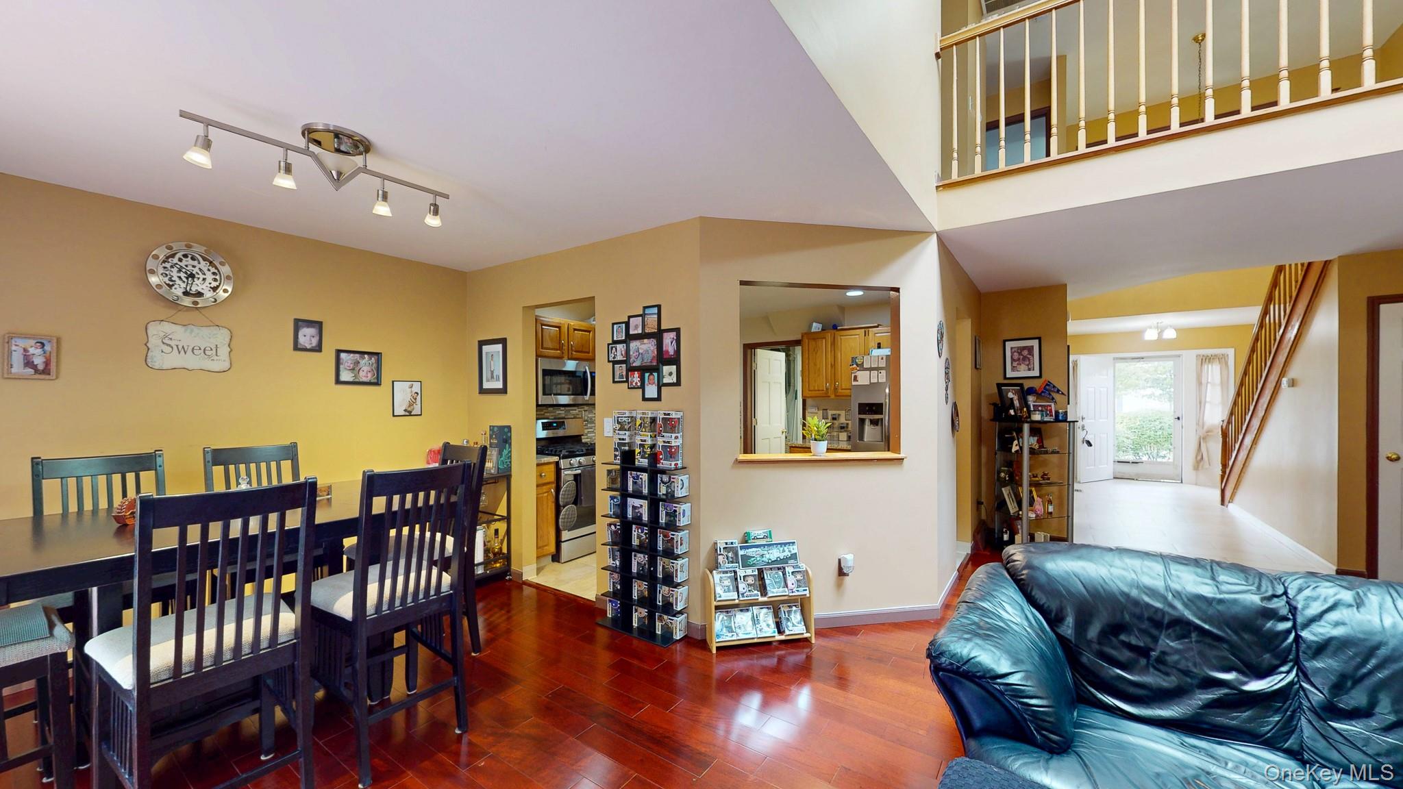 #13 photo, 125 Pinebrook Drive, Hyde Park , NY 12538