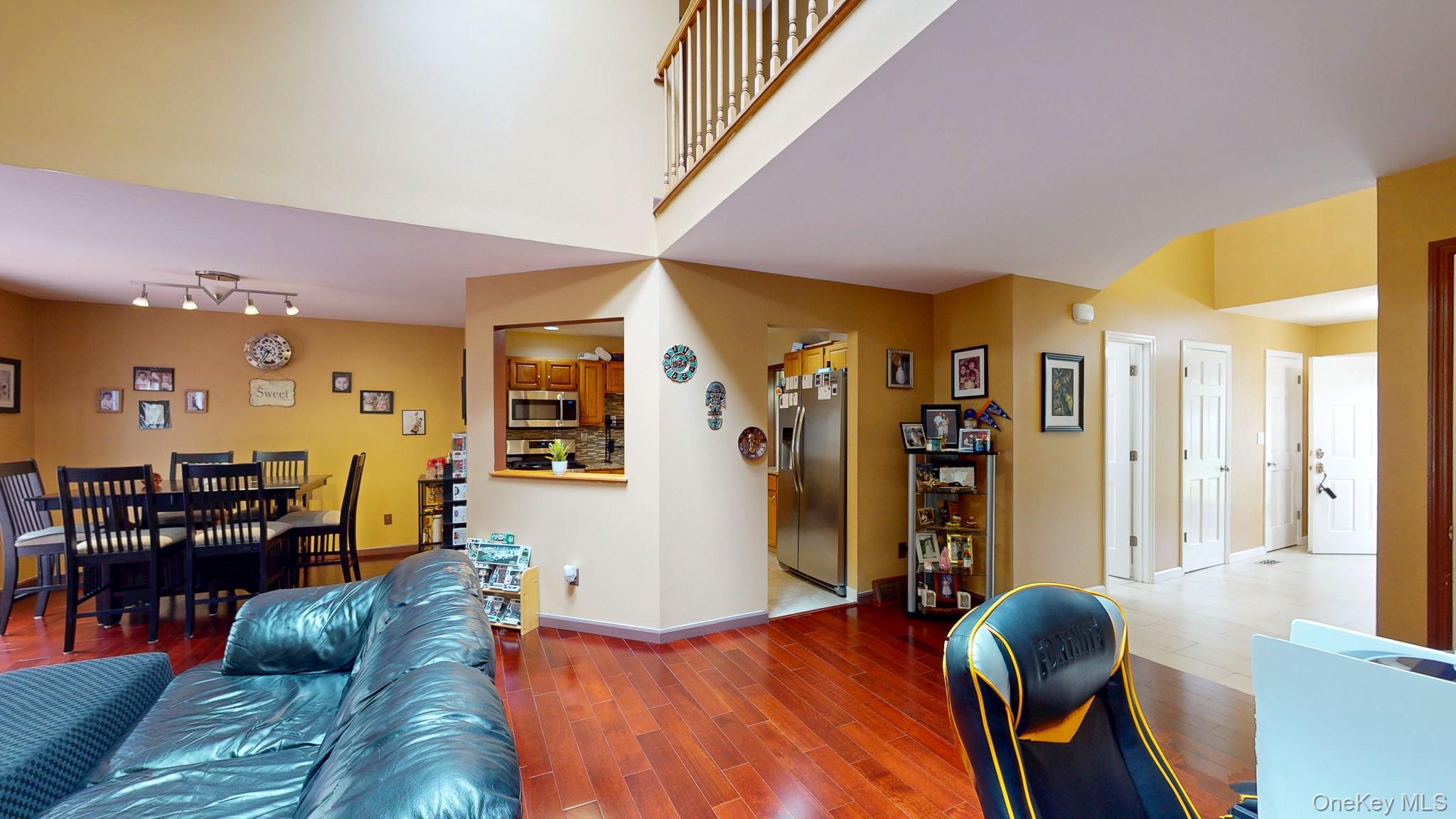 #14 photo, 125 Pinebrook Drive, Hyde Park , NY 12538