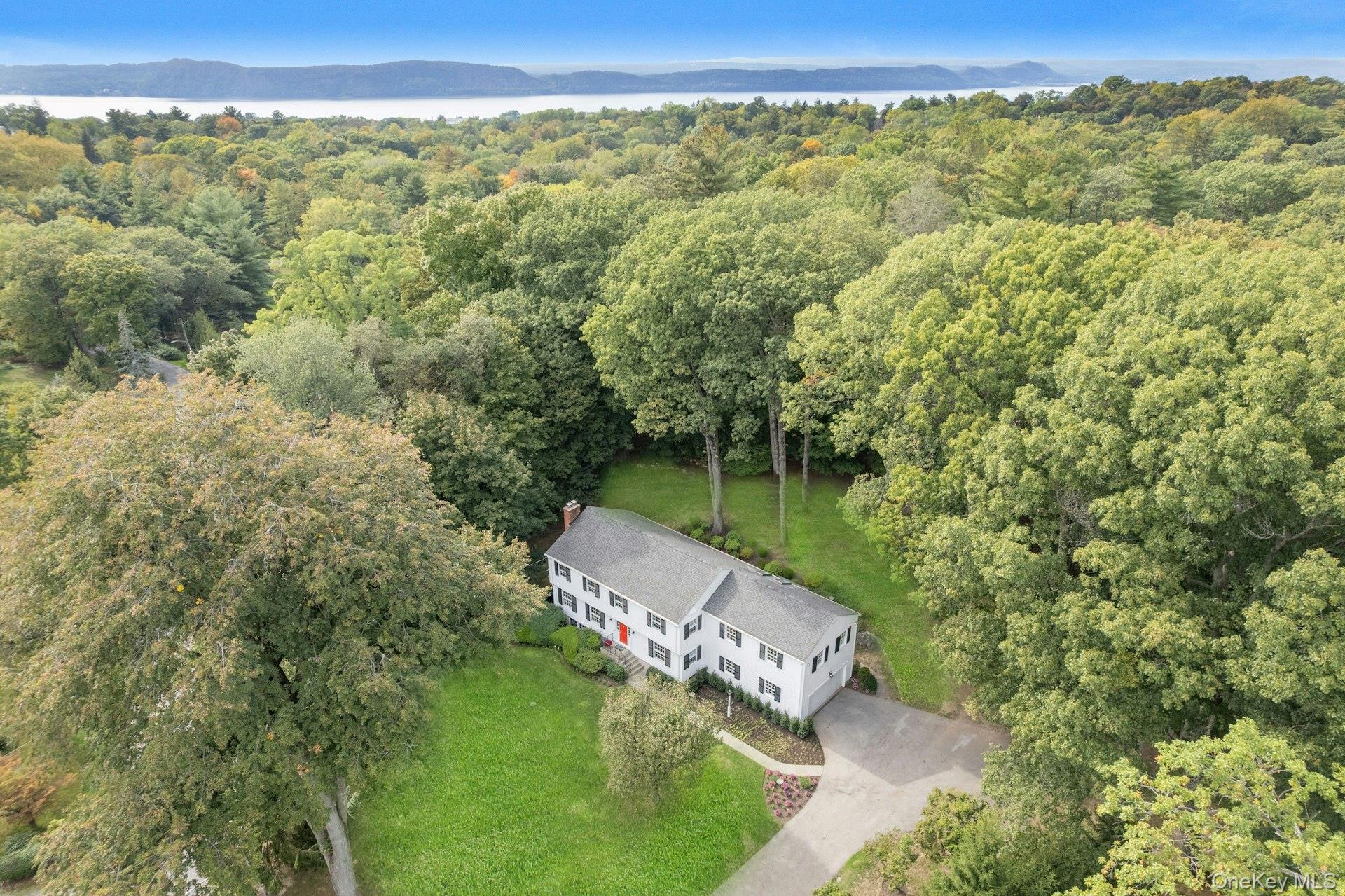 #3 photo, 409 Central Drive, Briarcliff Manor , NY 10510