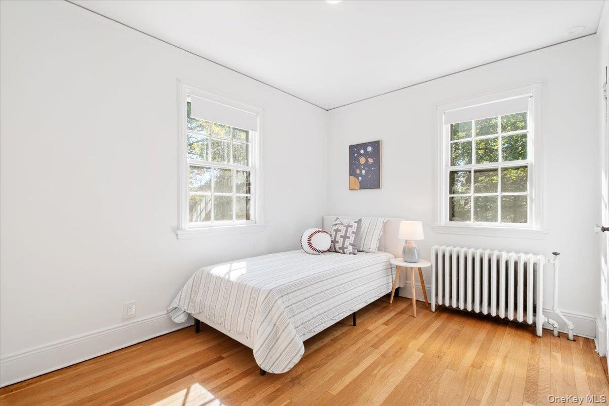 #13 photo, 244 Boulevard, Scarsdale , NY 10583