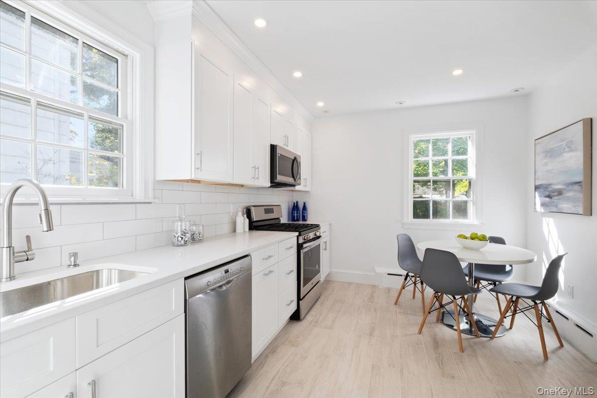 #6 photo, 244 Boulevard, Scarsdale , NY 10583