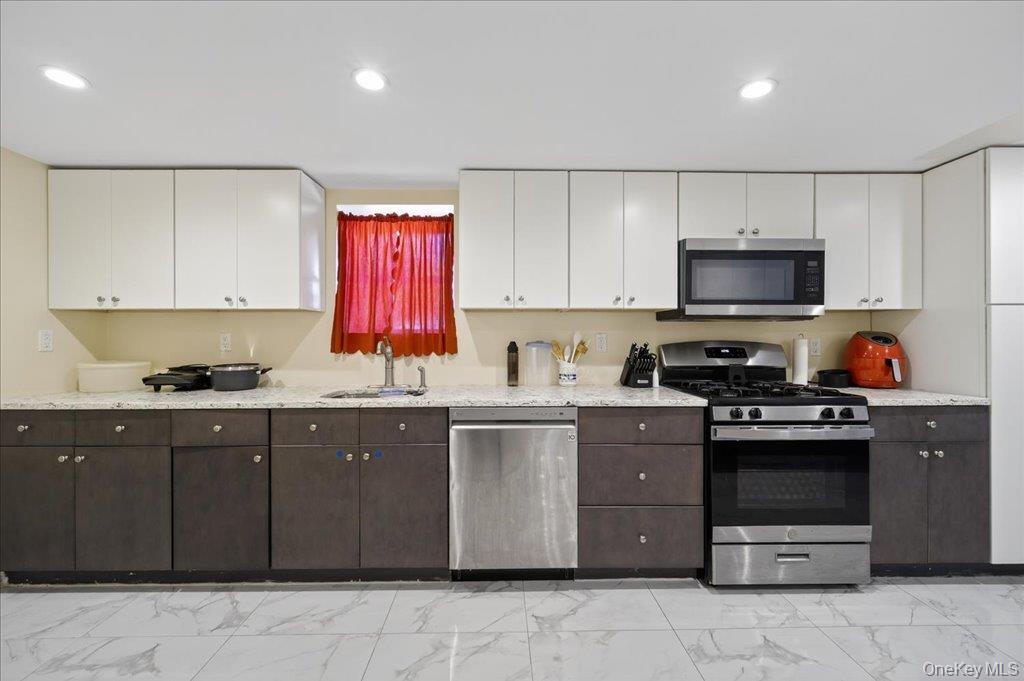 #8 photo, 431 Willow Grove Road, Stony Point , NY 10980