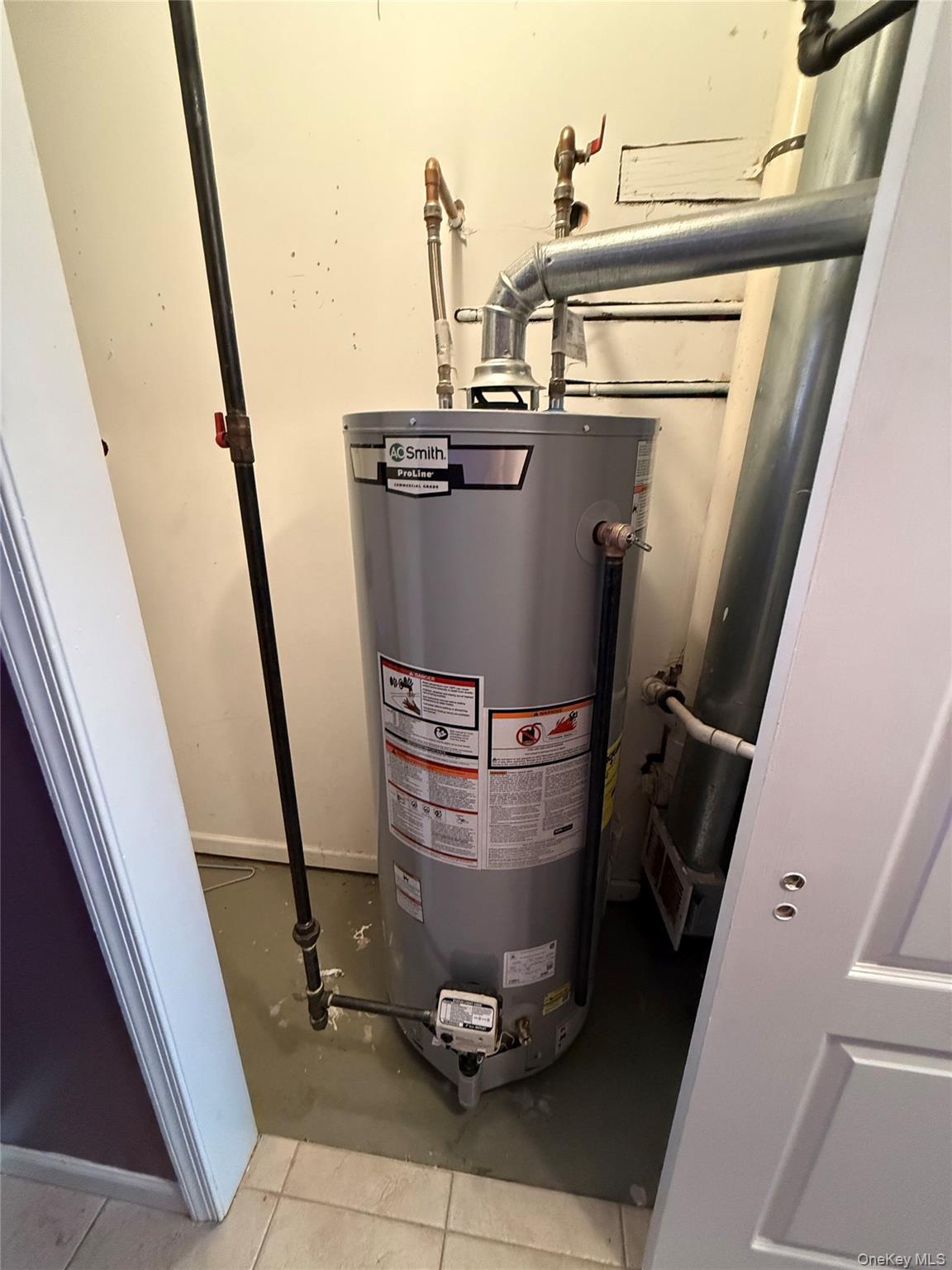 #14 photo, 105 Churchill Avenue, Staten Island , NY 10309