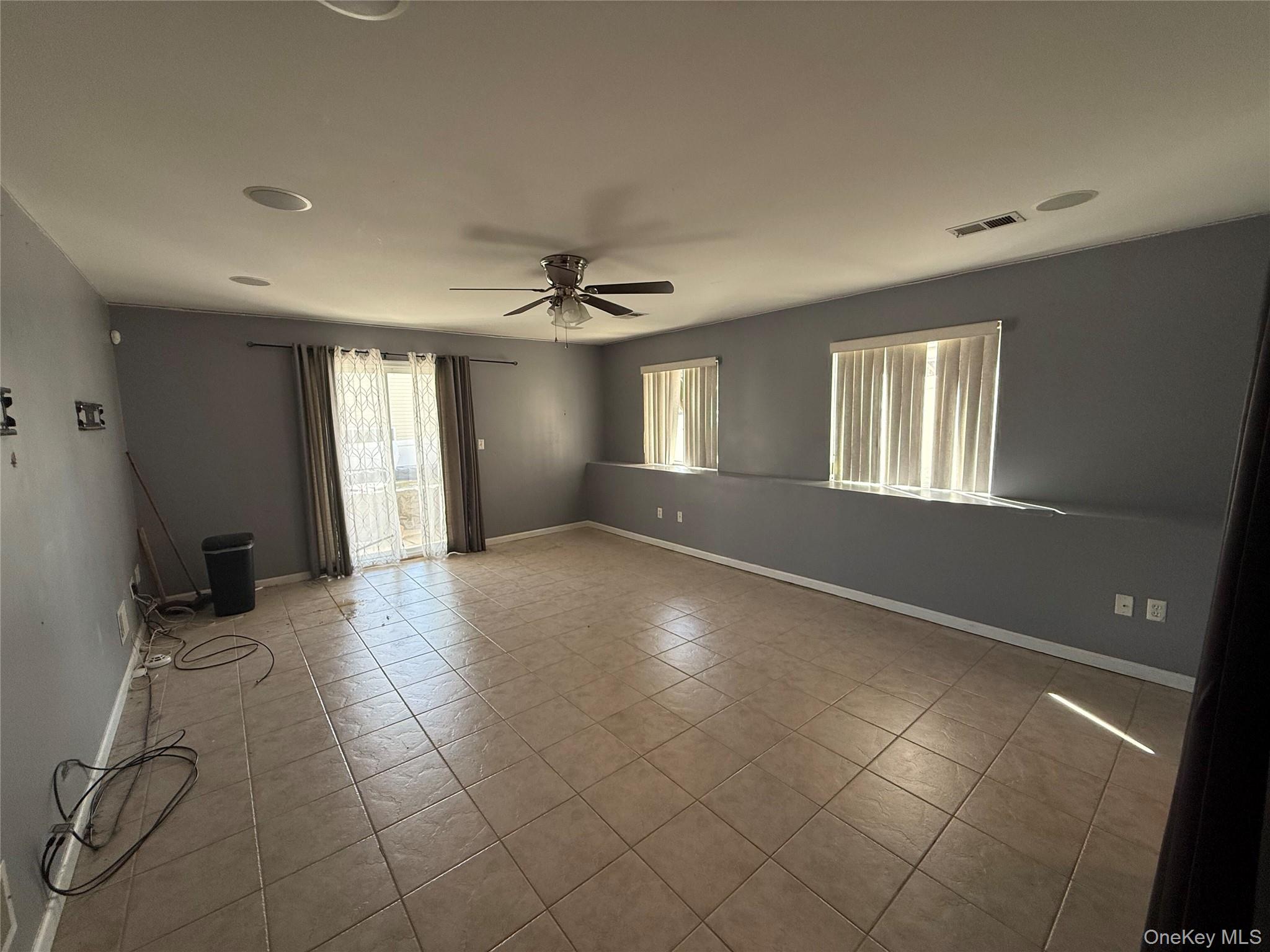 #7 photo, 105 Churchill Avenue, Staten Island , NY 10309