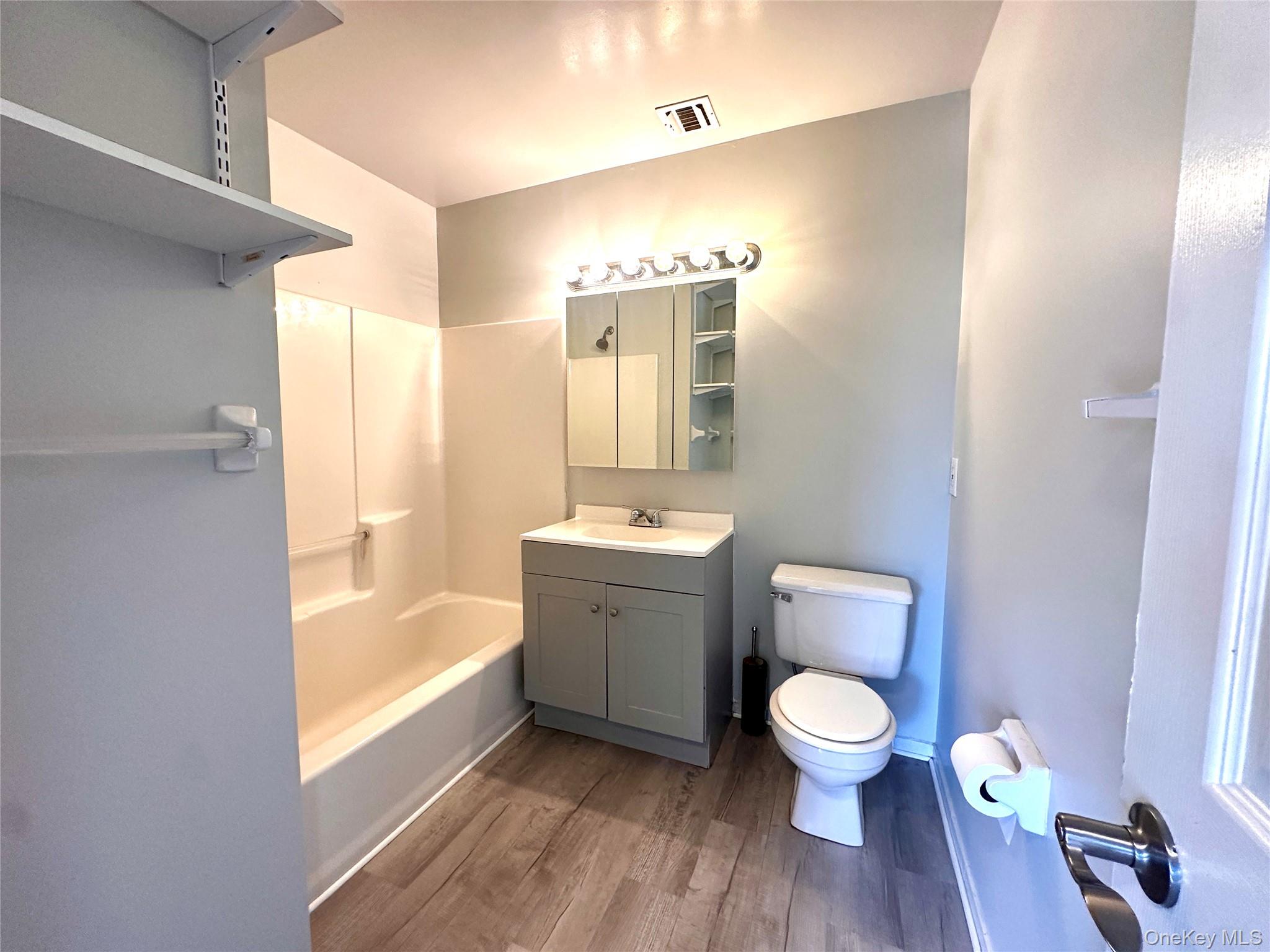 #20 photo, 82 High Street, Chester , NY 10918