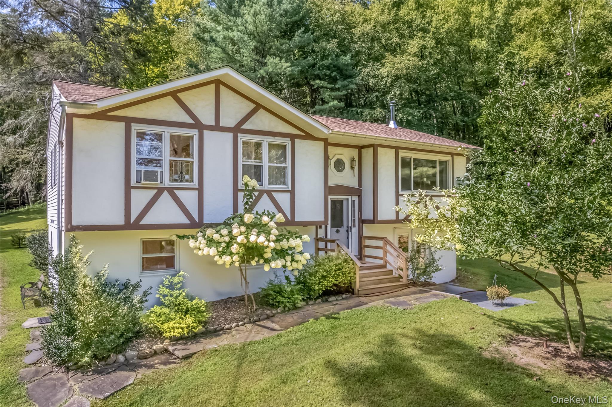 #1 photo, 145 Lamoree Road, Rhinebeck , NY 12572