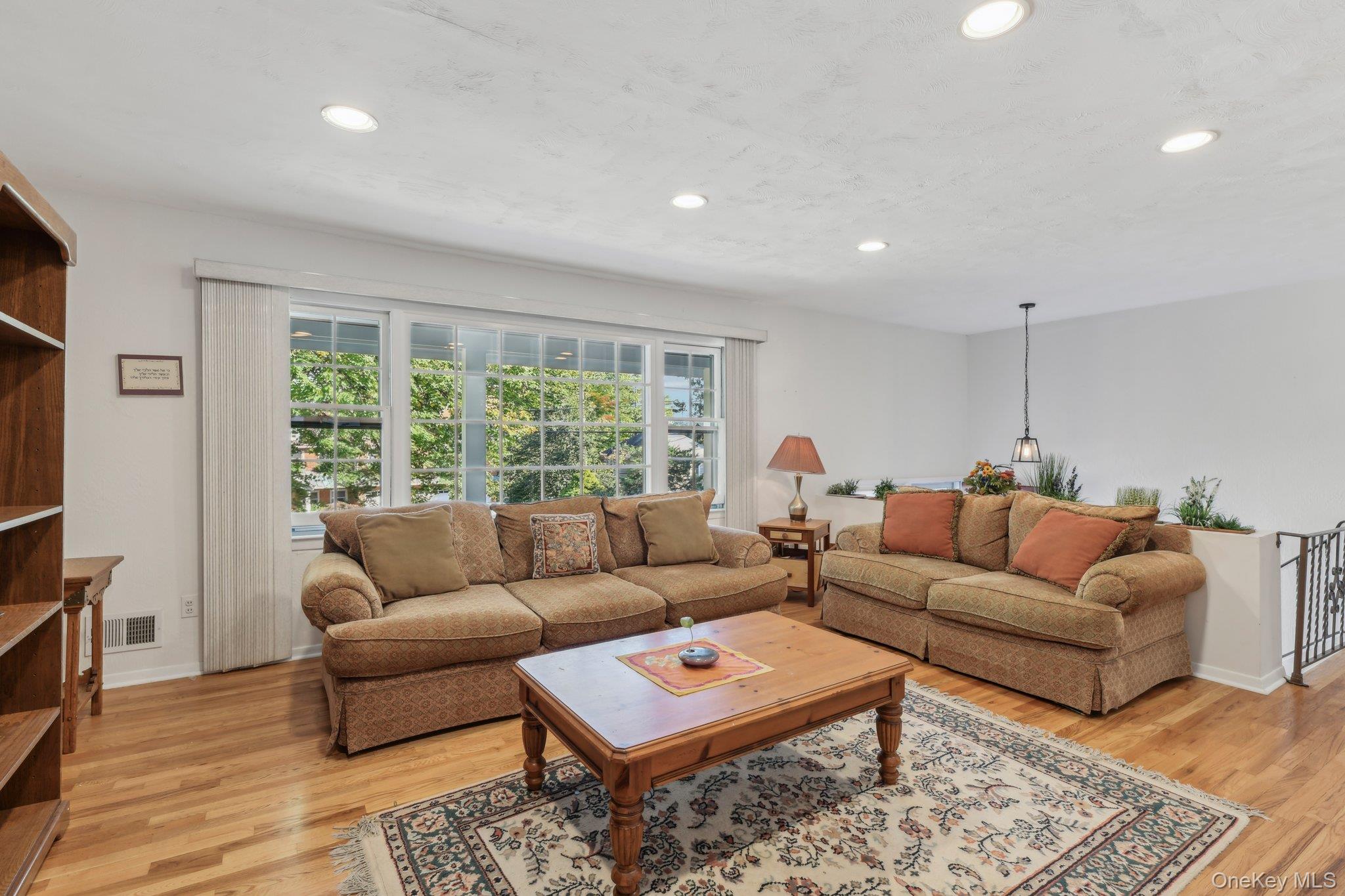 #3 photo, 203 Hilltop Drive, Nyack , NY 10960