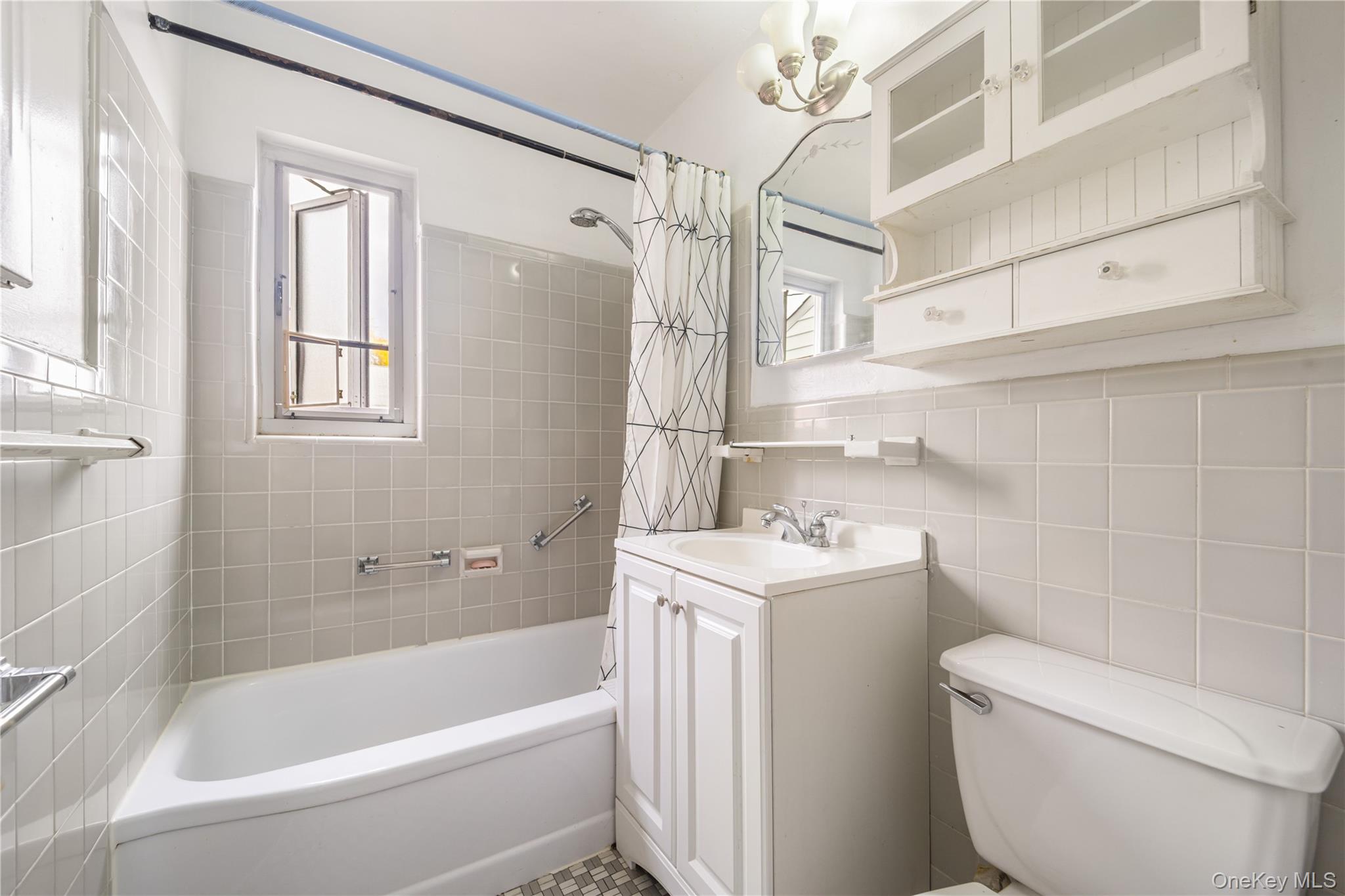 #13 photo, 225-08 88th Avenue, クイーンズ区 Queens Village , NY 11429