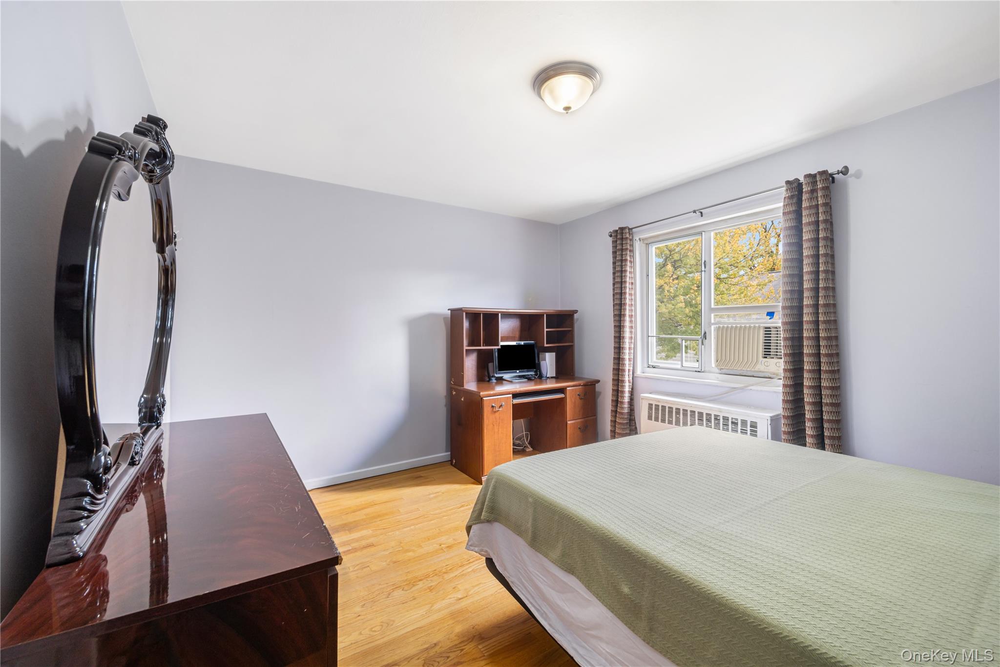 #18 photo, 225-08 88th Avenue, クイーンズ区 Queens Village , NY 11429