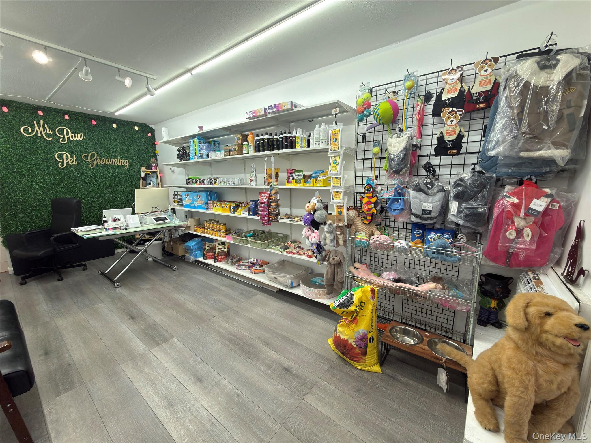 #10 photo, 86-31 Whitney Avenue, Elmhurst , NY 11373