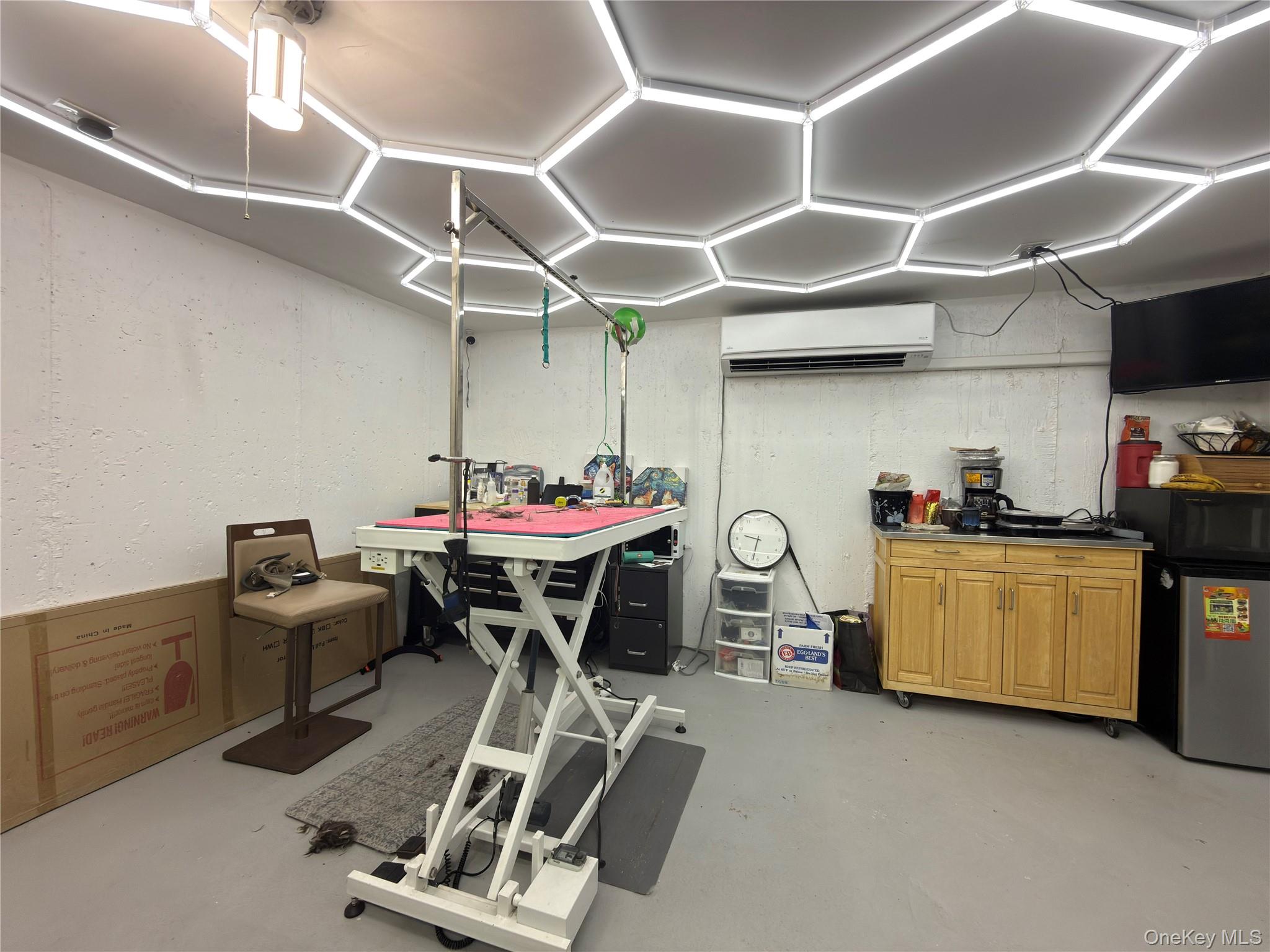 #2 photo, 86-31 Whitney Avenue, Elmhurst , NY 11373