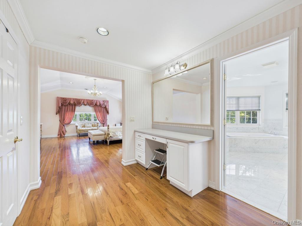 #18 photo, 428 Toftree Court, ナッソー郡 Roslyn , NY 11576