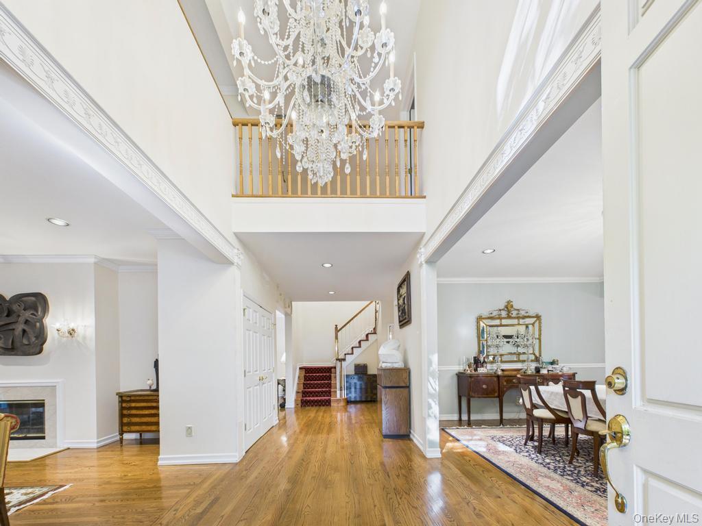 #5 photo, 428 Toftree Court, ナッソー郡 Roslyn , NY 11576