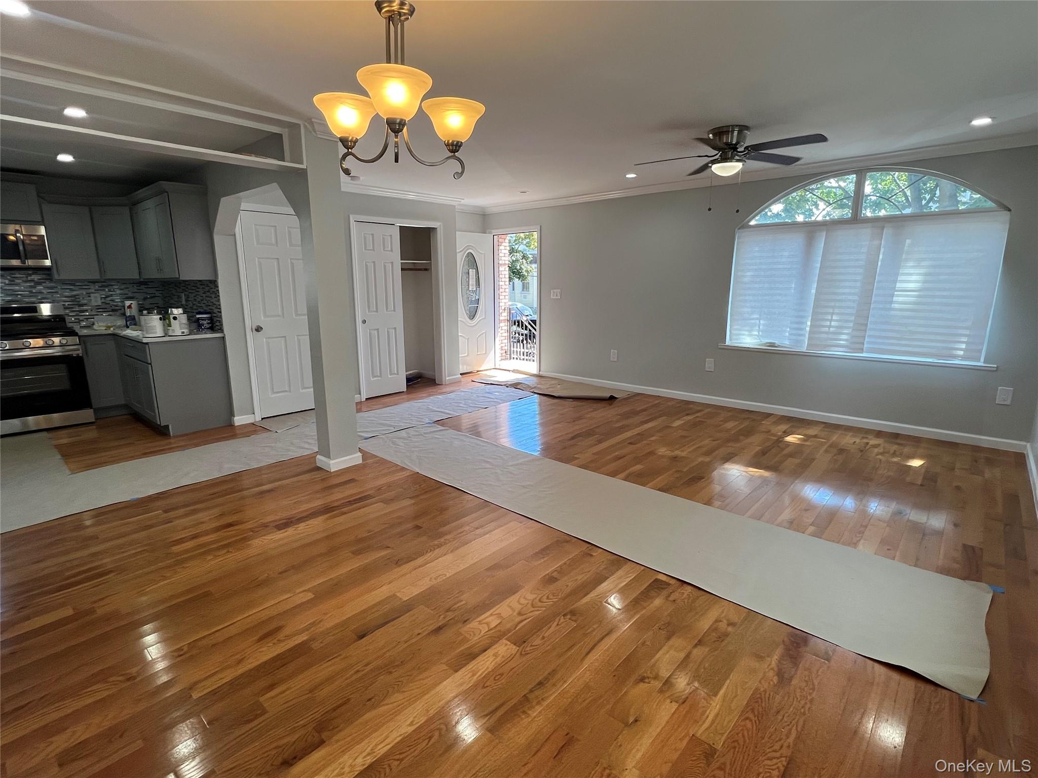 #14 photo, 15333 119th Road, クイーンズ区 Jamaica , NY 11434