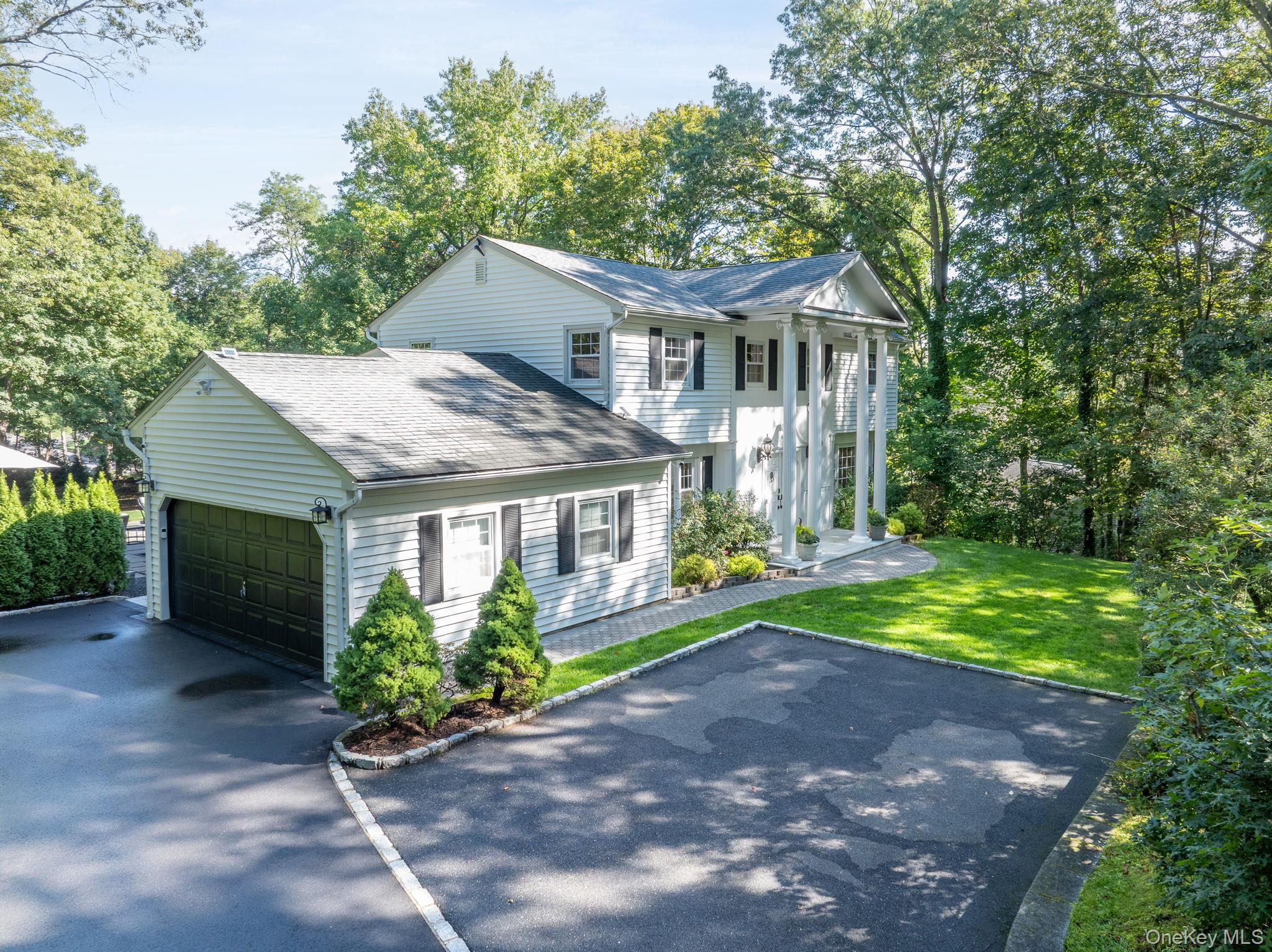 #2 photo, 511 Wolf Hill Road, 东长岛 Dix小山 Dix Hills , NY 11746