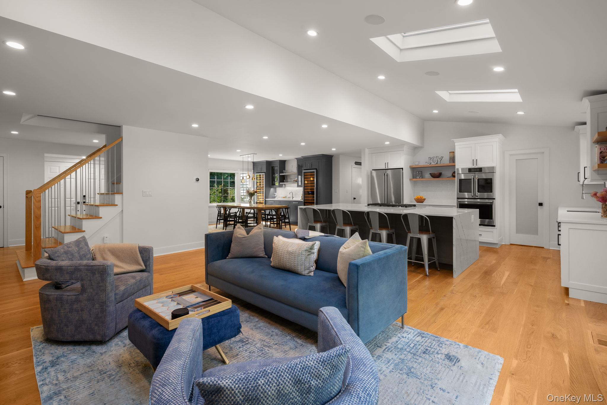 #9 photo, 511 Wolf Hill Road, 东长岛 Dix小山 Dix Hills , NY 11746