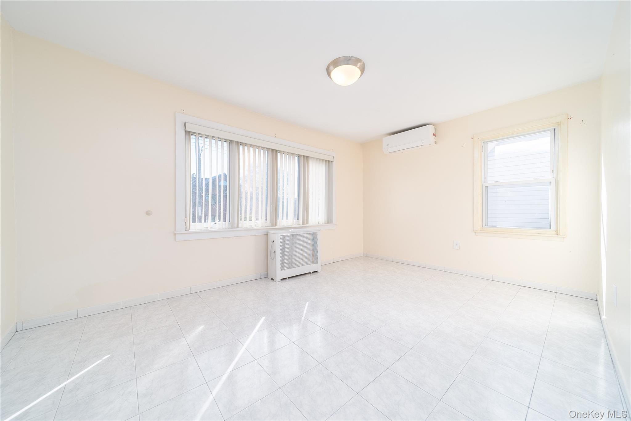 #9 photo, 151-25 21 Avenue, Whitestone , NY 11357