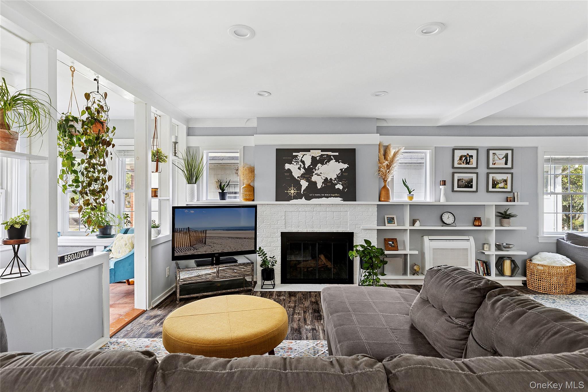 #1 photo, 142 Rocklyn Avenue, Lynbrook , NY 11563