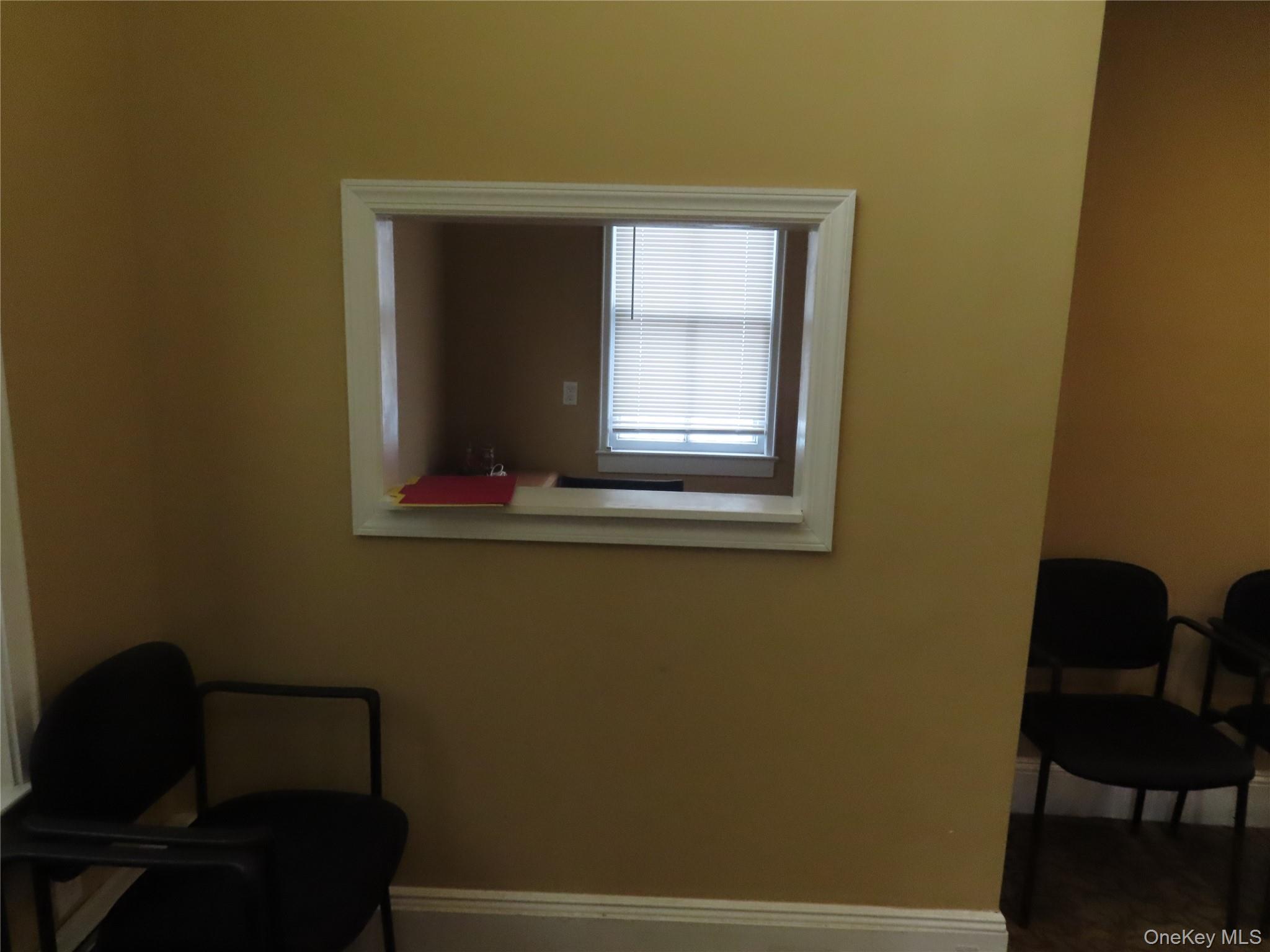 #12 photo, 13 S Bayles Avenue, ナッソー郡 Port Washington , NY 11050