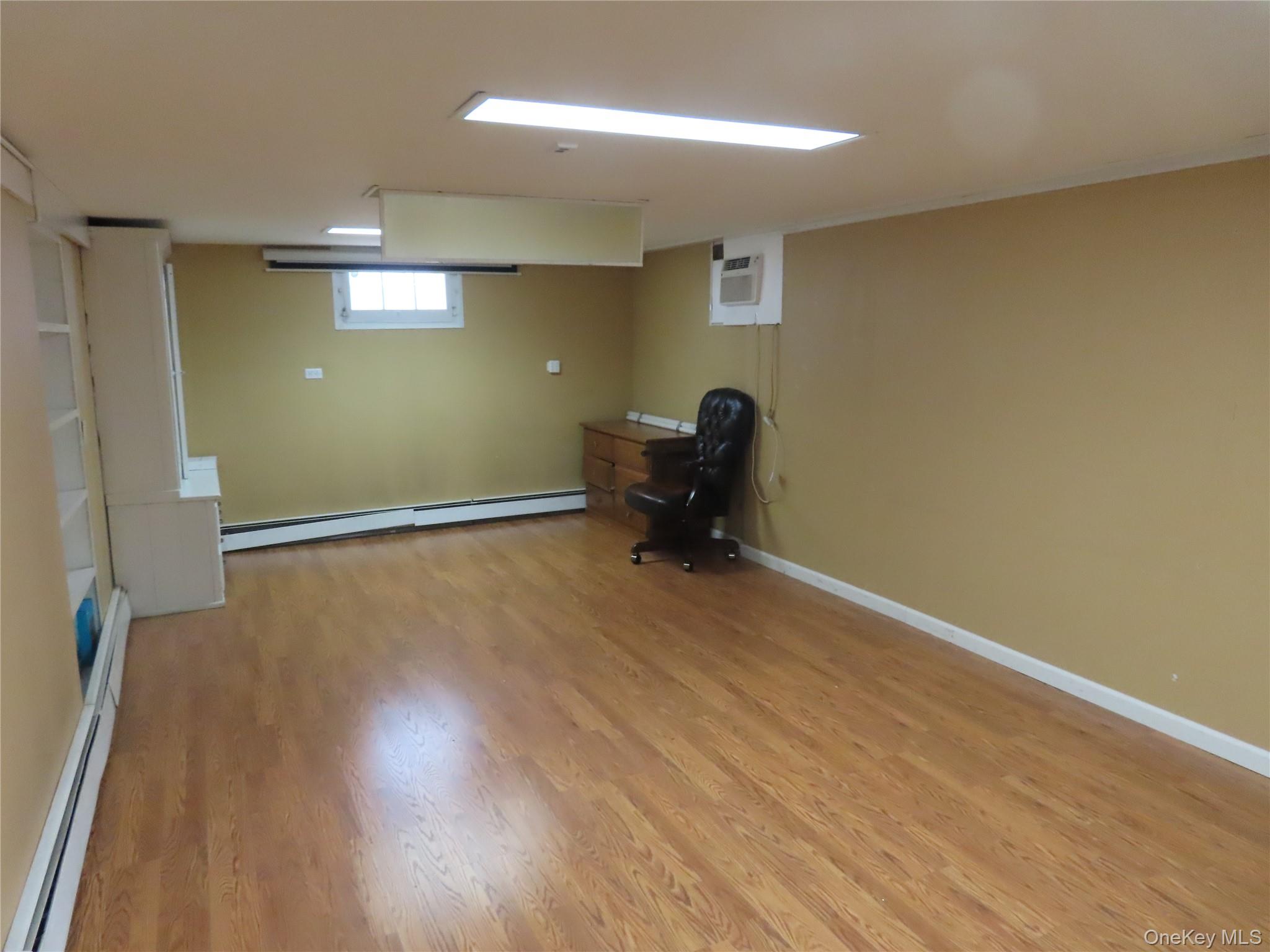 #19 photo, 13 S Bayles Avenue, ナッソー郡 Port Washington , NY 11050