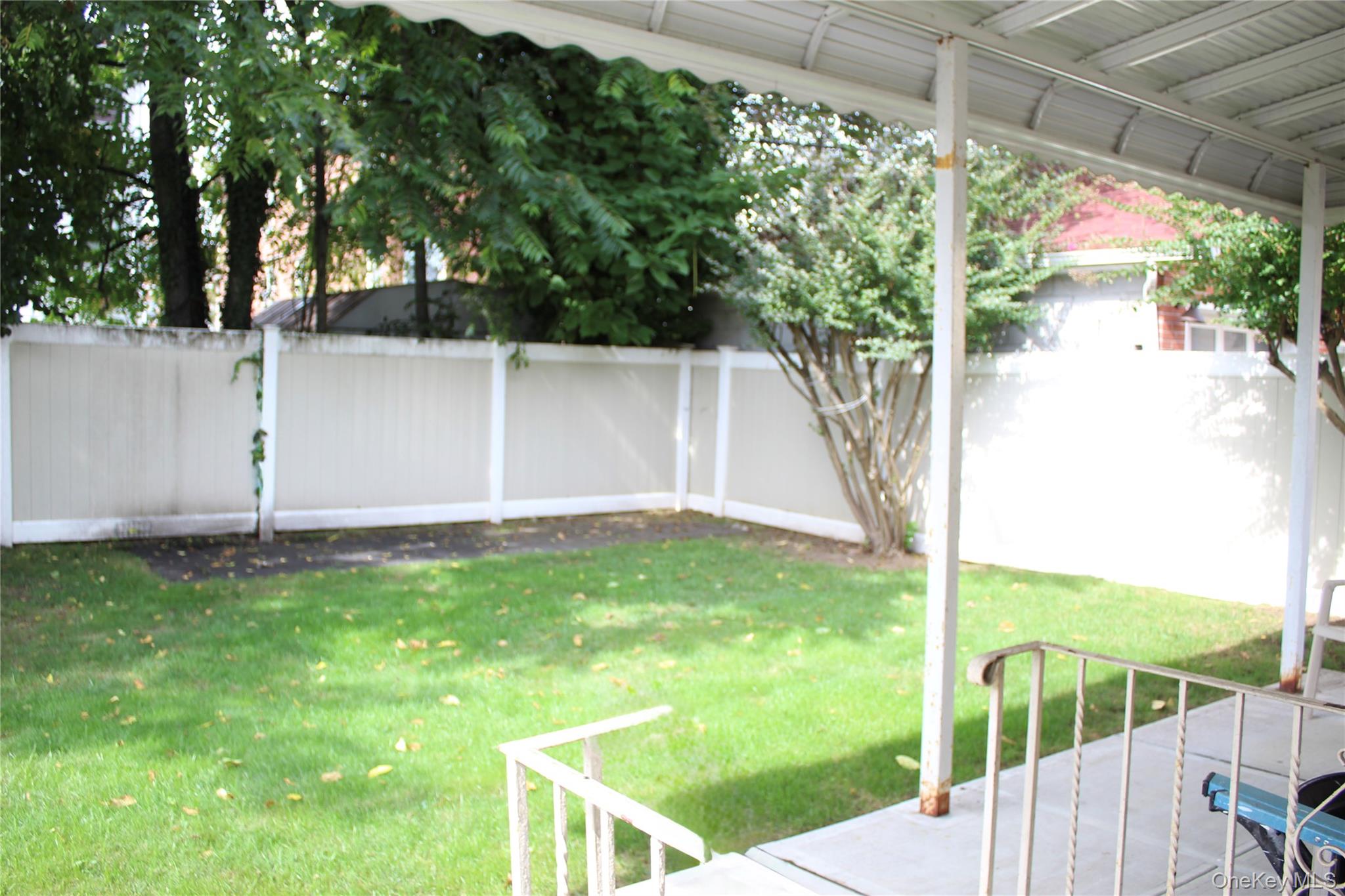 #12 photo, 11522 145th Street, Jamaica , NY 11436