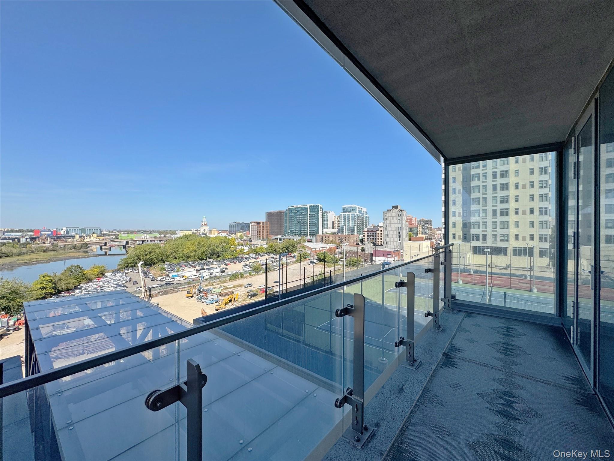 #11 photo, 13105 40th Road, クイーンズ区 Flushing , NY 11354