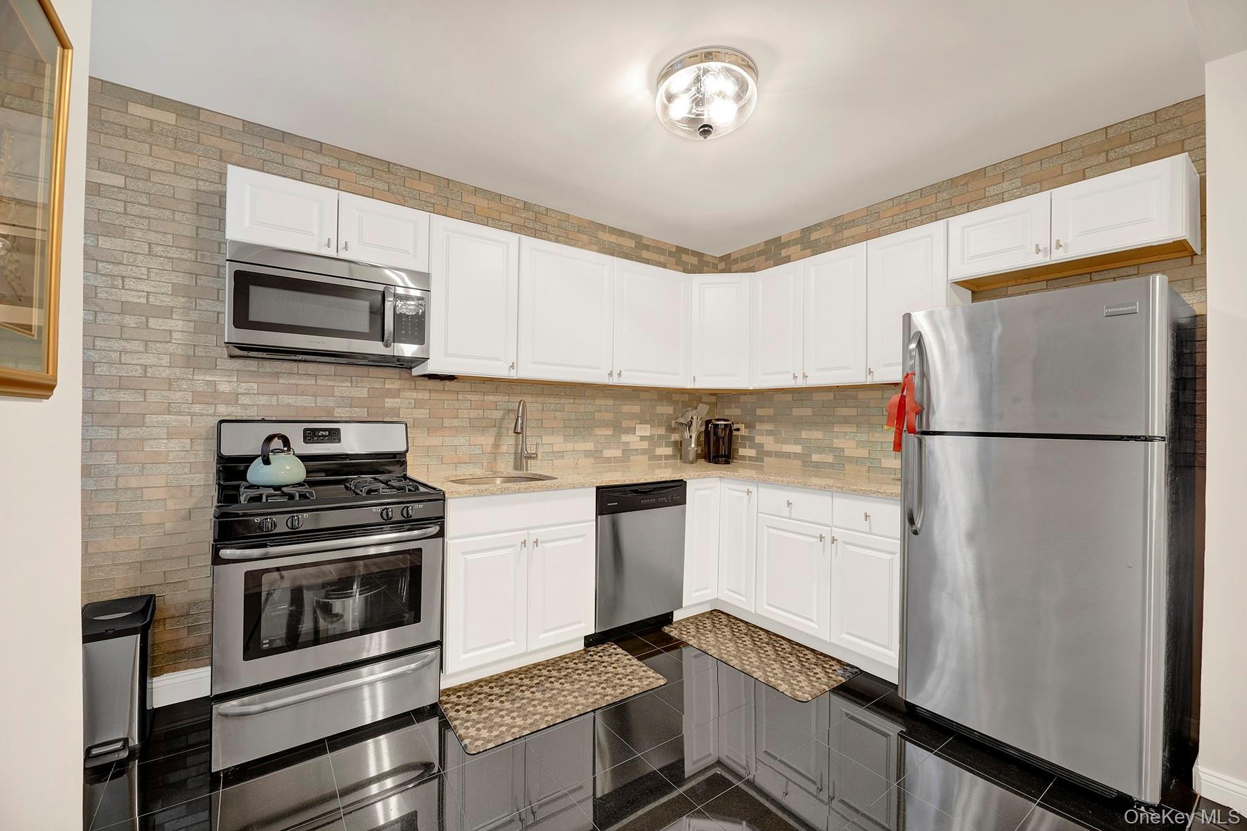 #7 photo, 9707 4th Avenue, Brooklyn , NY 11209