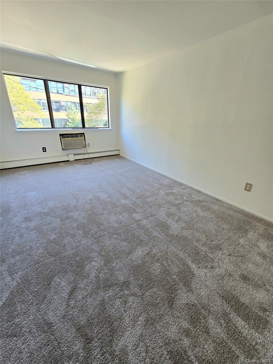 #11 photo, 153-24 83rd Street, كوينز Howard Beach , NY 11414