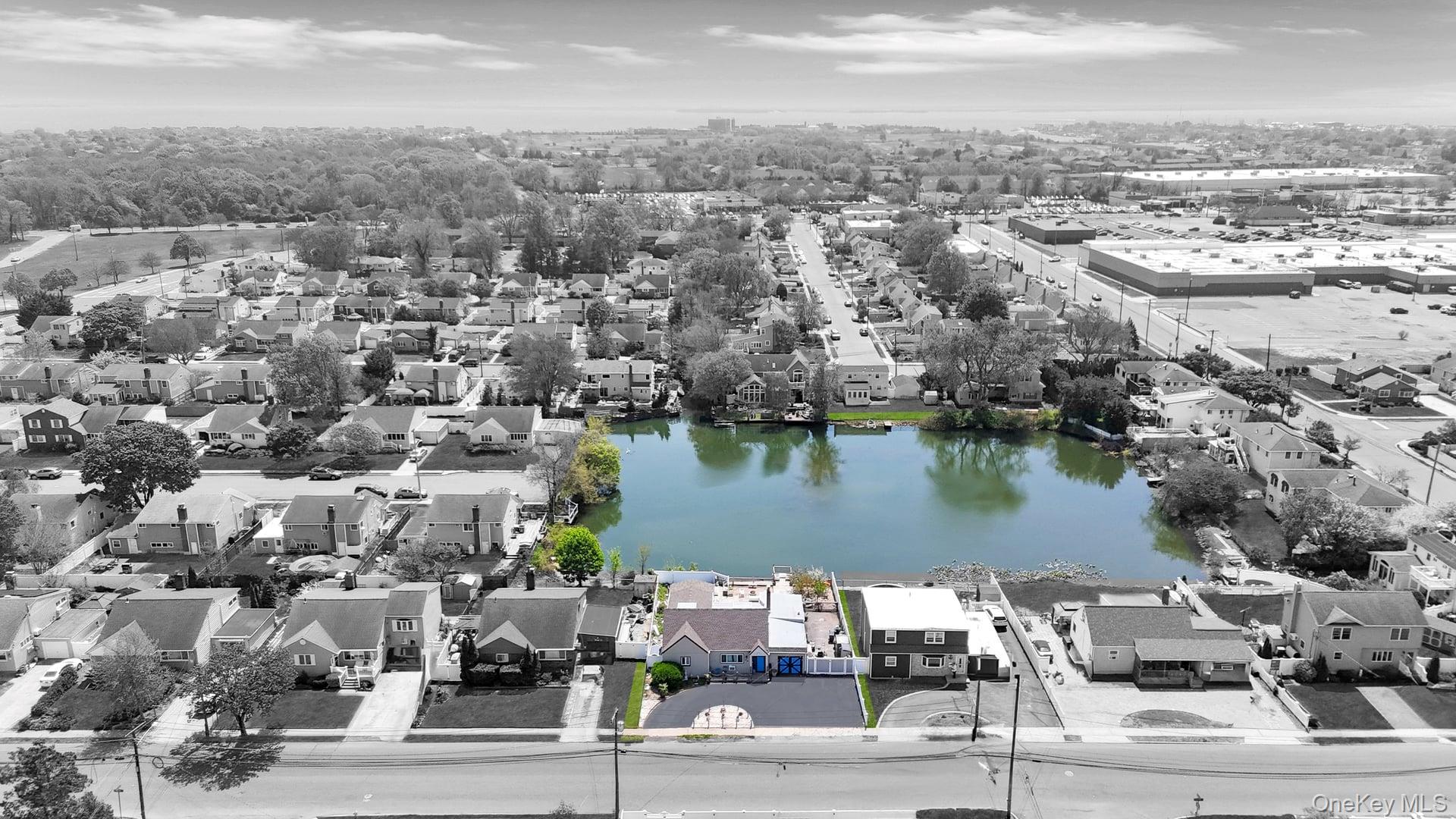 #6 photo, 24 Raynor Street, West Babylon , NY 11704