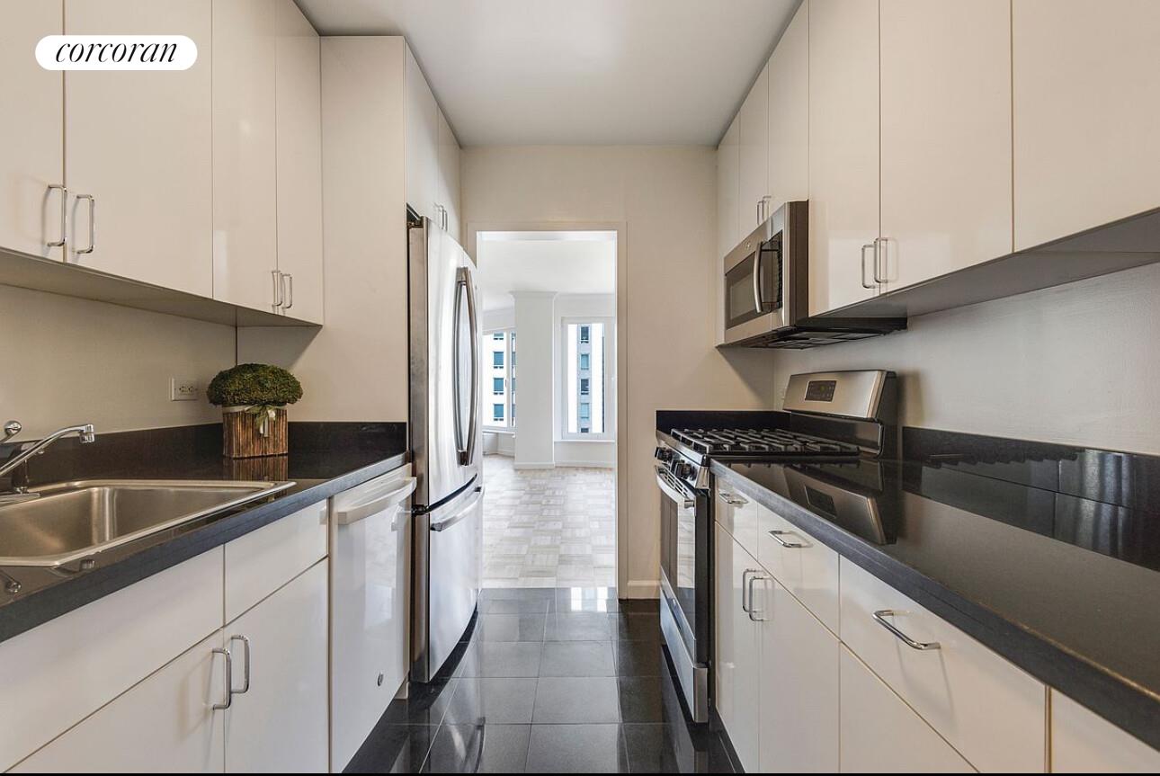 #5 photo, New York City, マンハッタン Central Park South , NY 10019