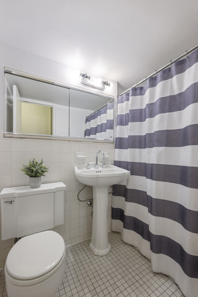 #5 photo, 220 E 57TH Street, Sutton Place , NY 10022