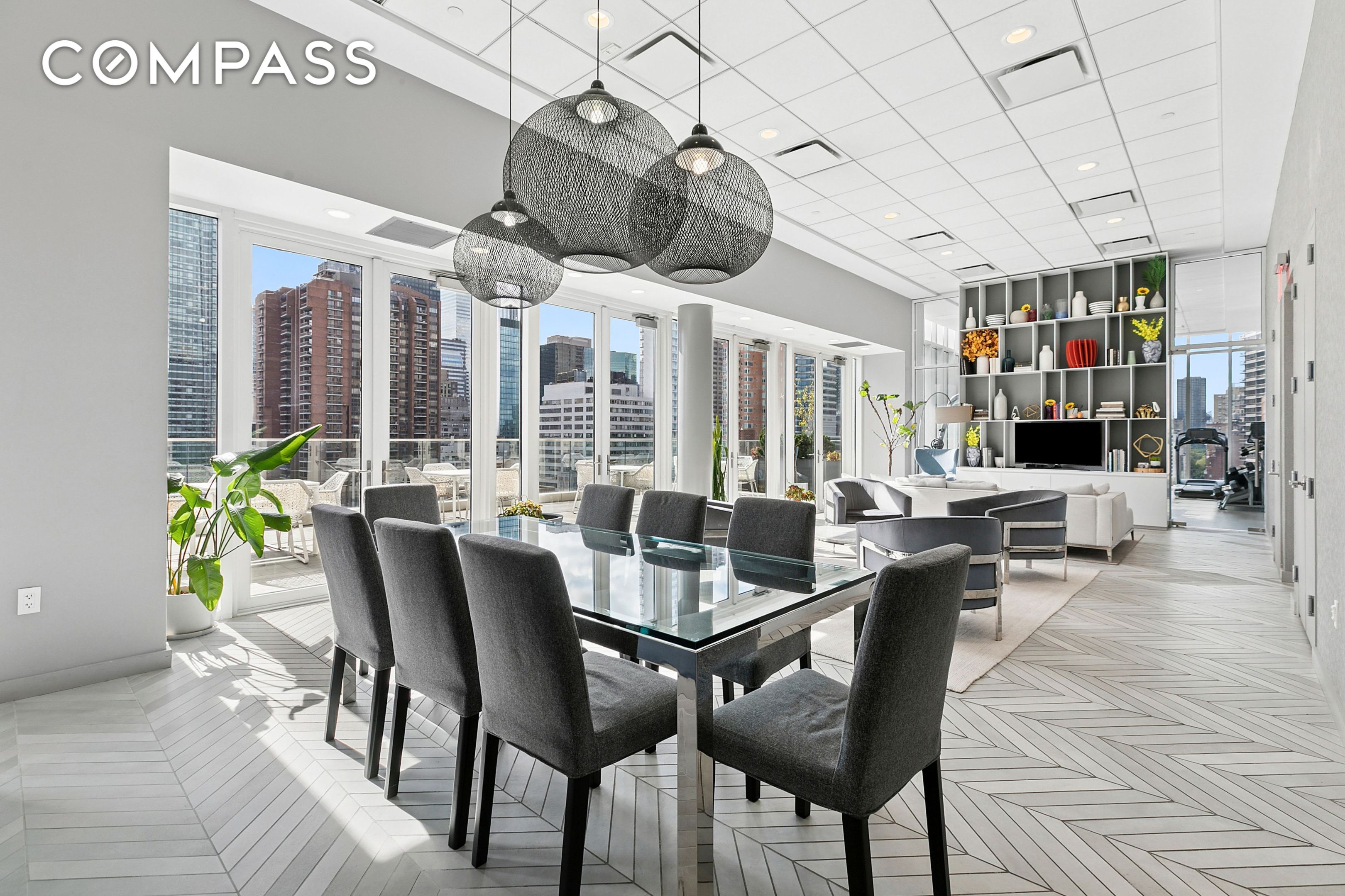 #12 photo, 301 E 61st Street, Lenox Hill , NY 10065