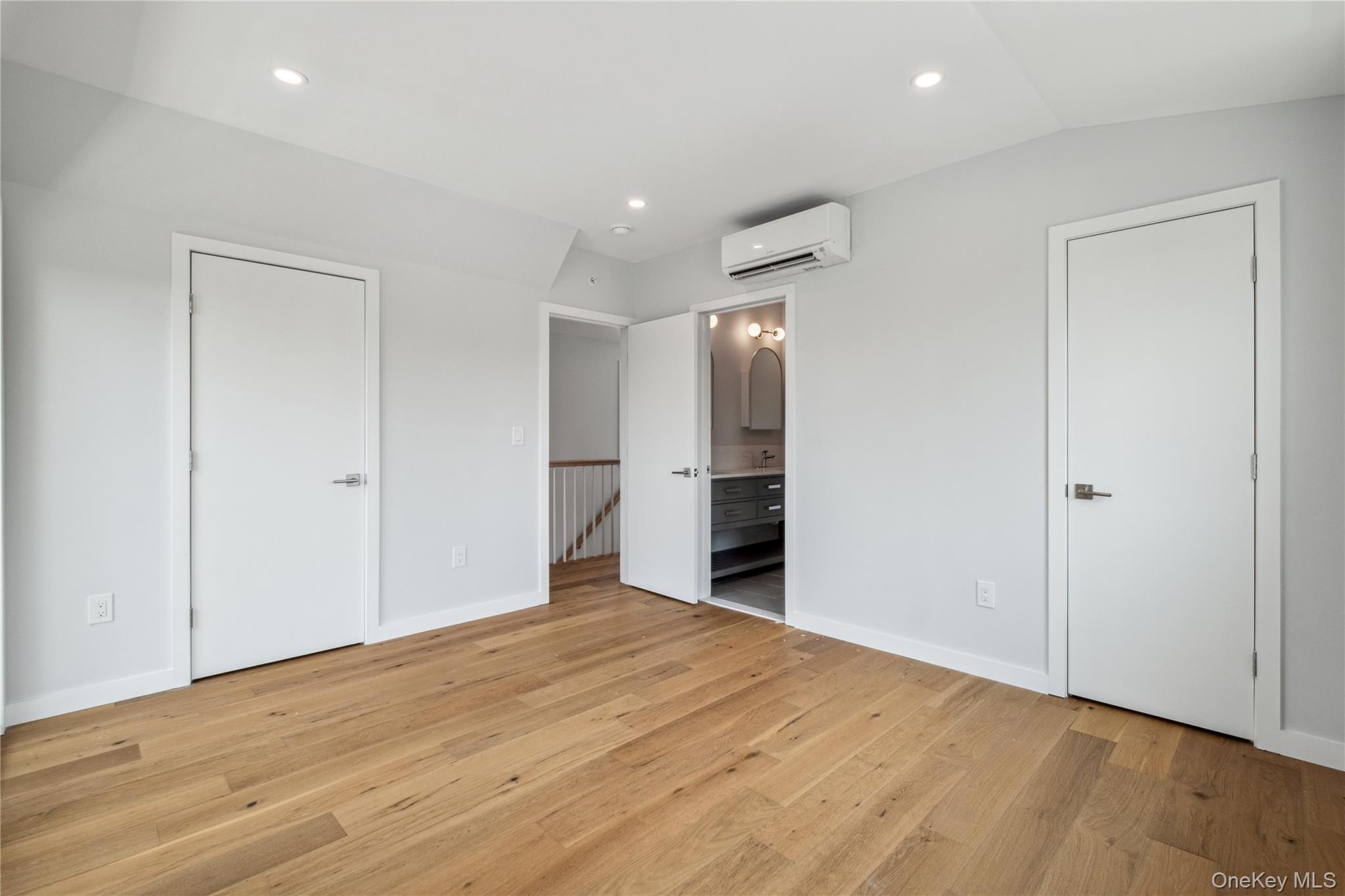 #11 photo, 46 Hudson Street, Sleepy Hollow , NY 10591