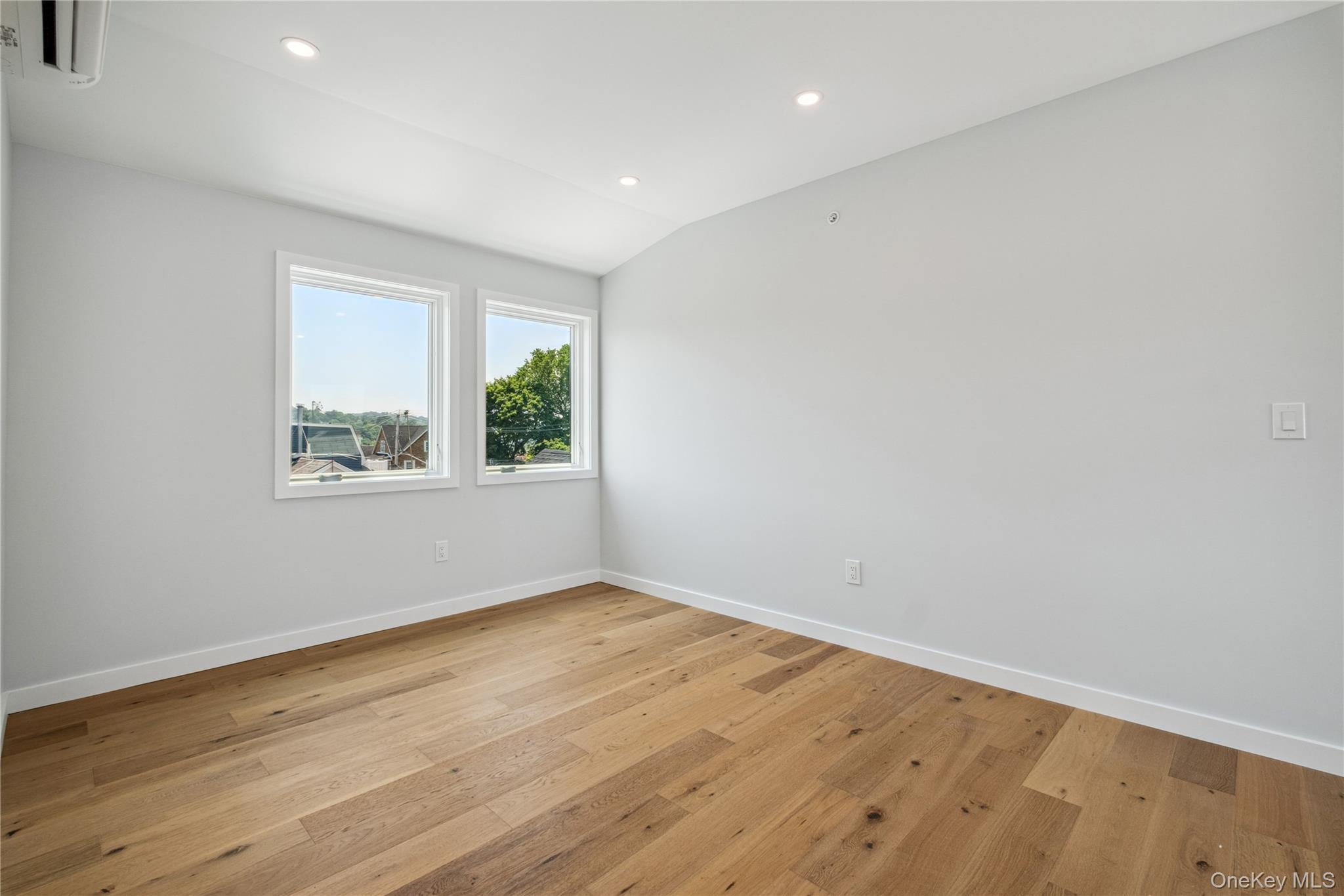 #15 photo, 46 Hudson Street, Sleepy Hollow , NY 10591