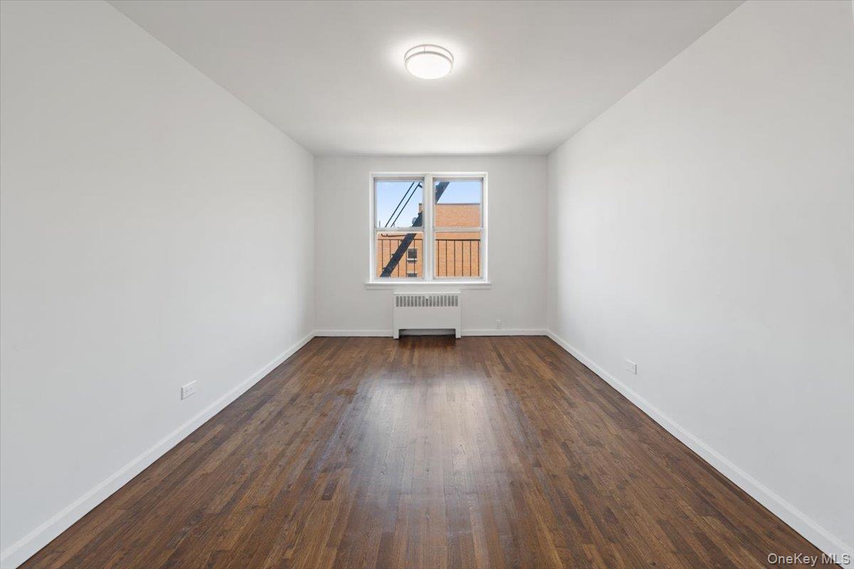 #11 photo, 2630 Kingsbridge Terrace, ブロンクス区 Bronx , NY 10463