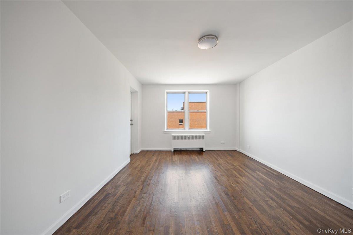#16 photo, 2630 Kingsbridge Terrace, ブロンクス区 Bronx , NY 10463