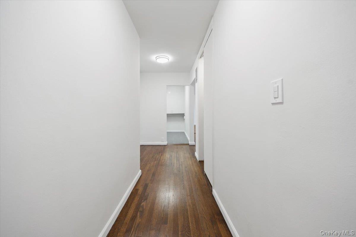 #4 photo, 2630 Kingsbridge Terrace, ブロンクス区 Bronx , NY 10463